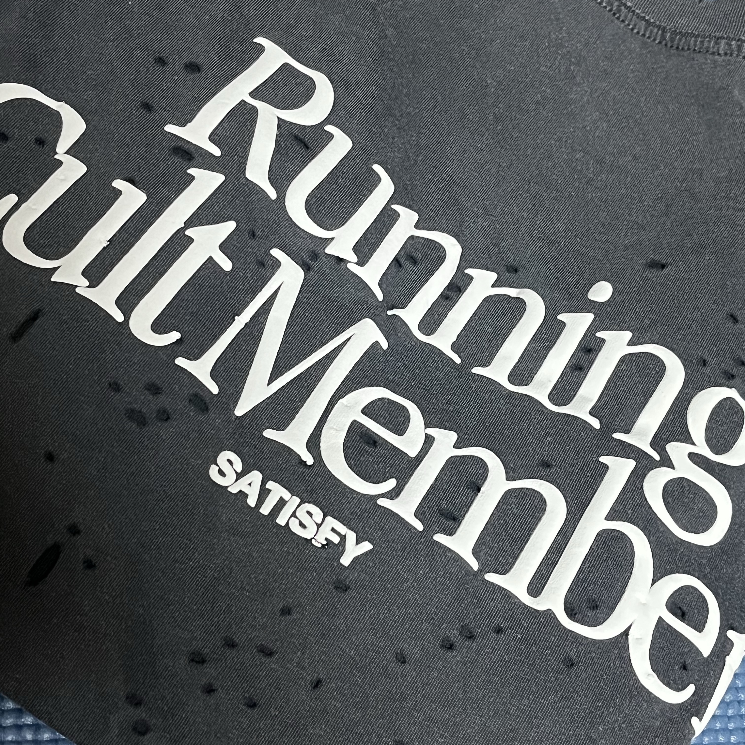 Satisfy Mothtech T-Shirt Aged Black 착용 스타일