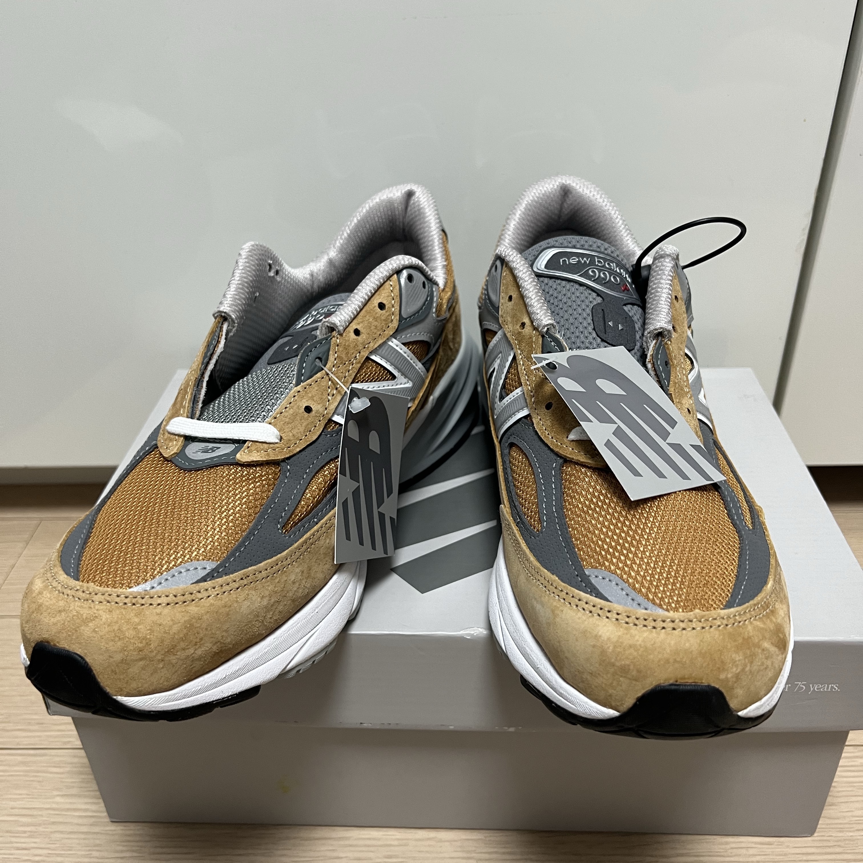 New Balance 990v6 Made in USA Workwear Grey 착용 스타일 - 2