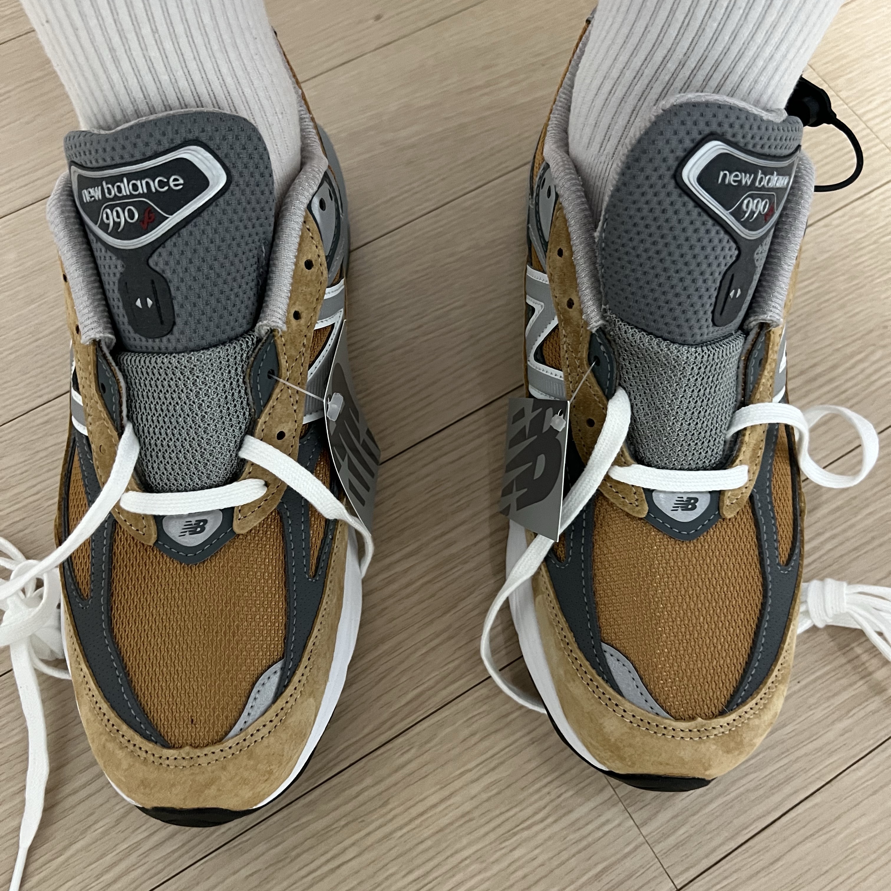 New Balance 990v6 Made in USA Workwear Grey 착용 스타일 - 3
