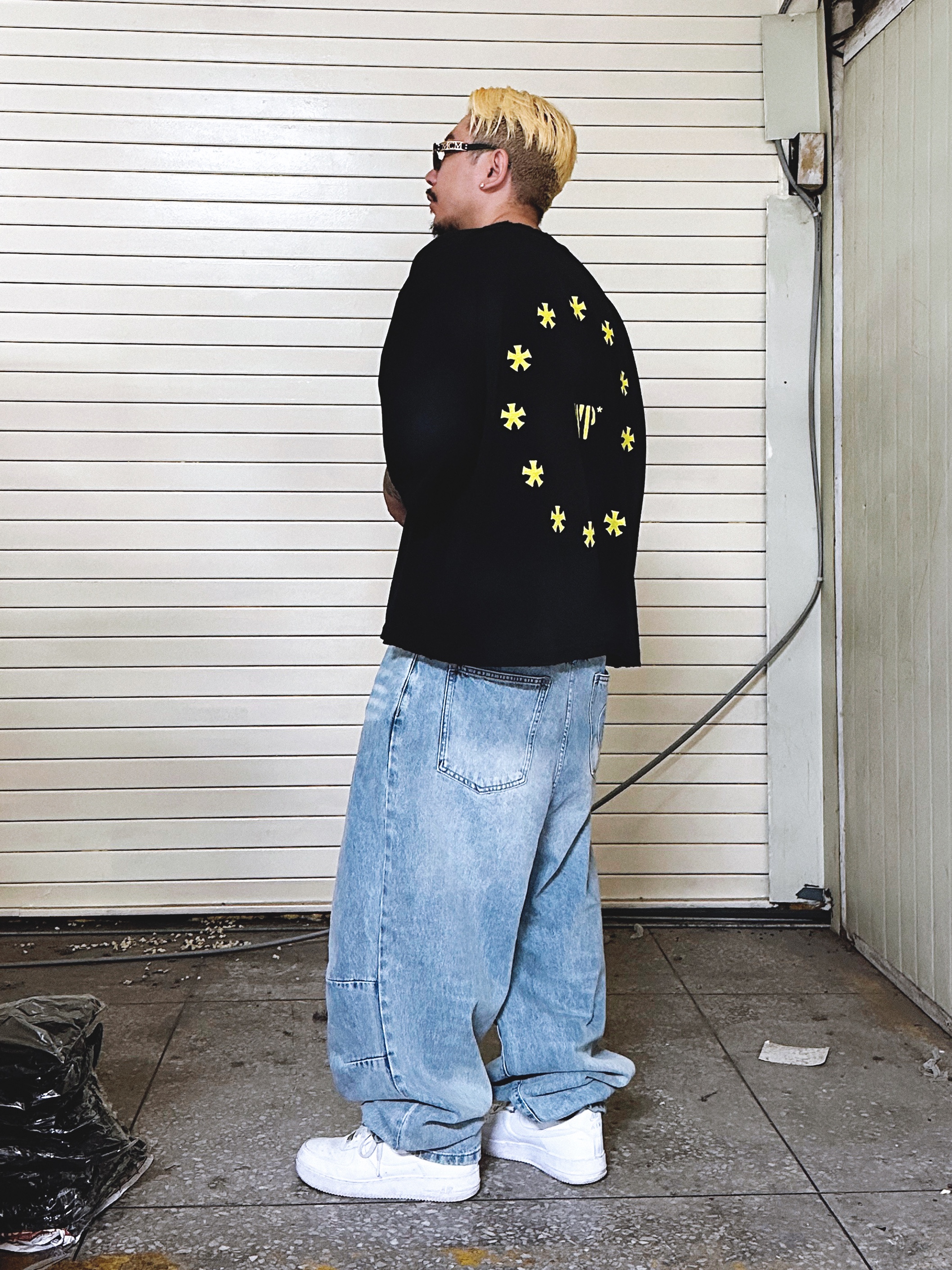 NOD Glen Wide Baggy Denim Pants Light Blue, Wapworks Hardwork Crop T-Shirt Black 착용 스타일 - 2