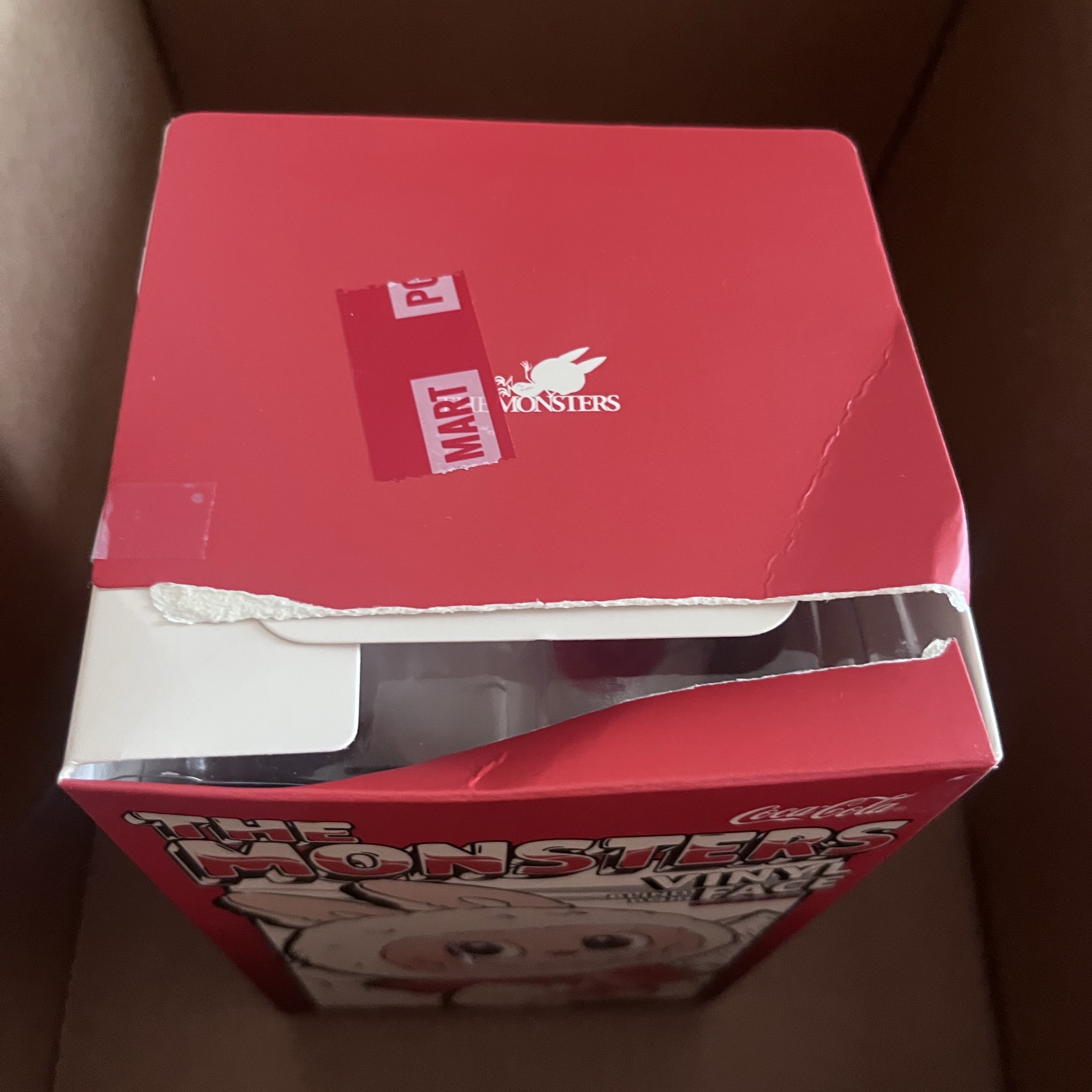 Pop Mart Labubu Coca Cola Series Surprise Shake Keyring (Opened Case) 착용 스타일 - 2
