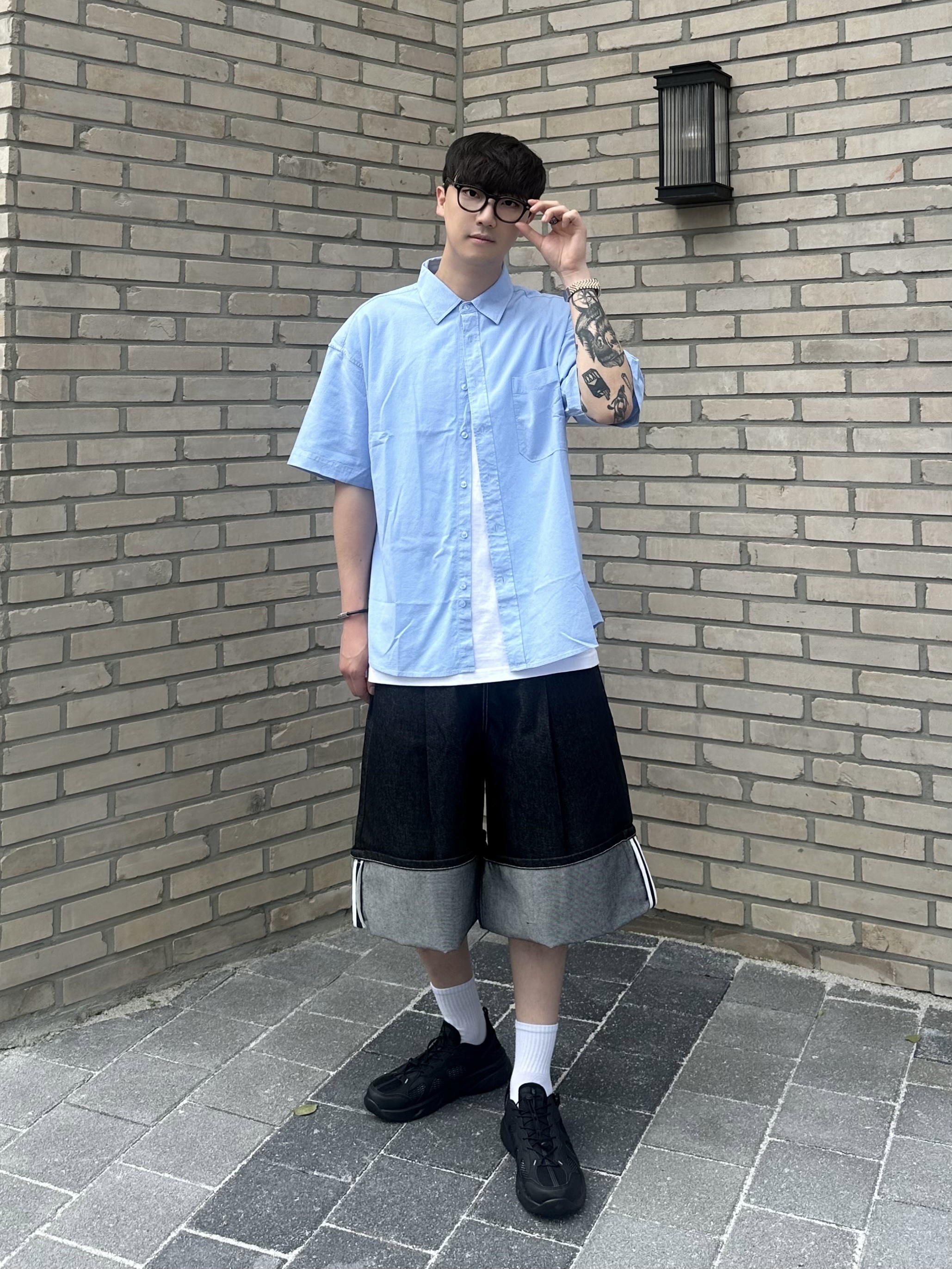New Balance Kave Sandal Black 착용 스타일 - 2