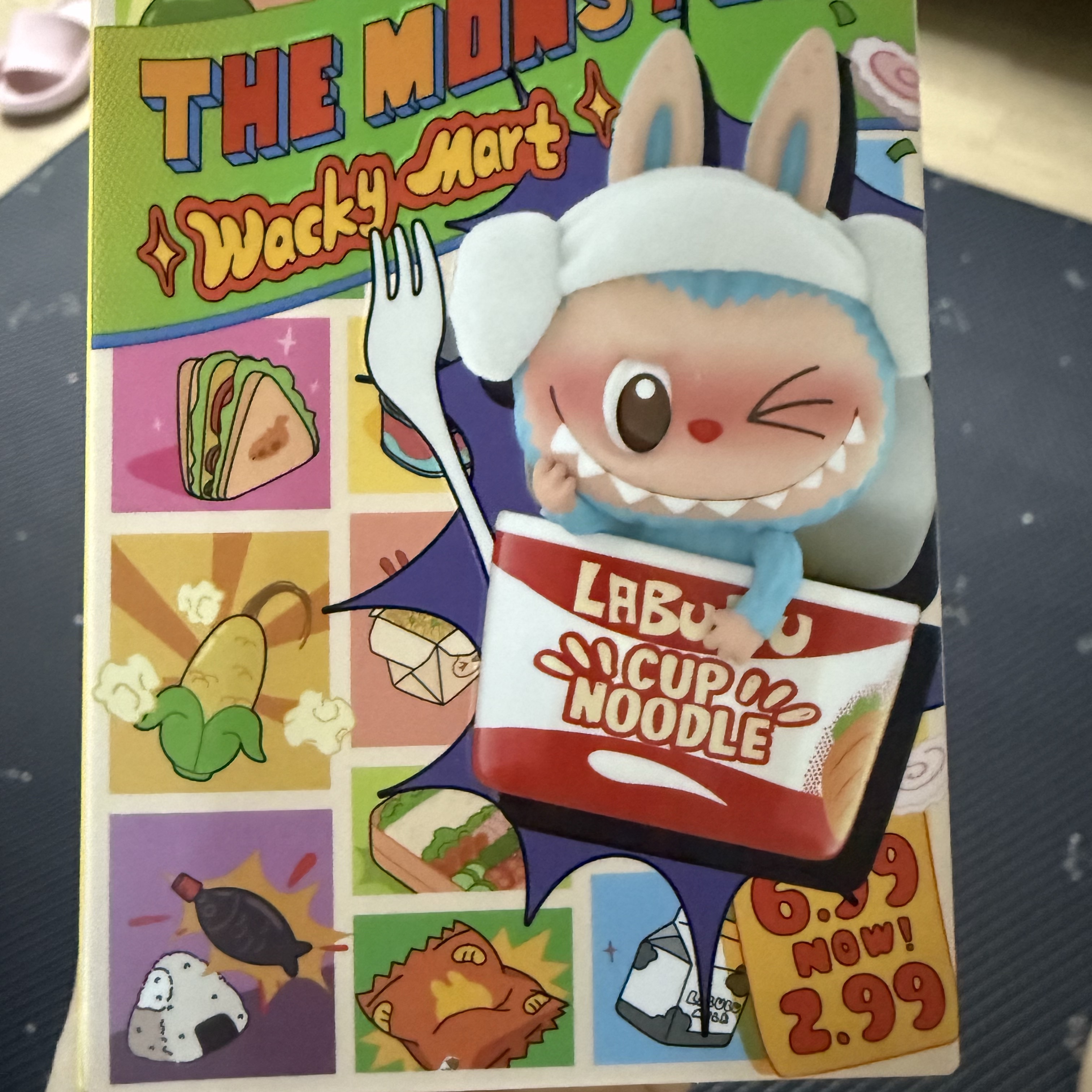 Pop Mart Labubu The Monsters Wacky Mart Series Figures (1 Blind Box) 착용 스타일 - 1