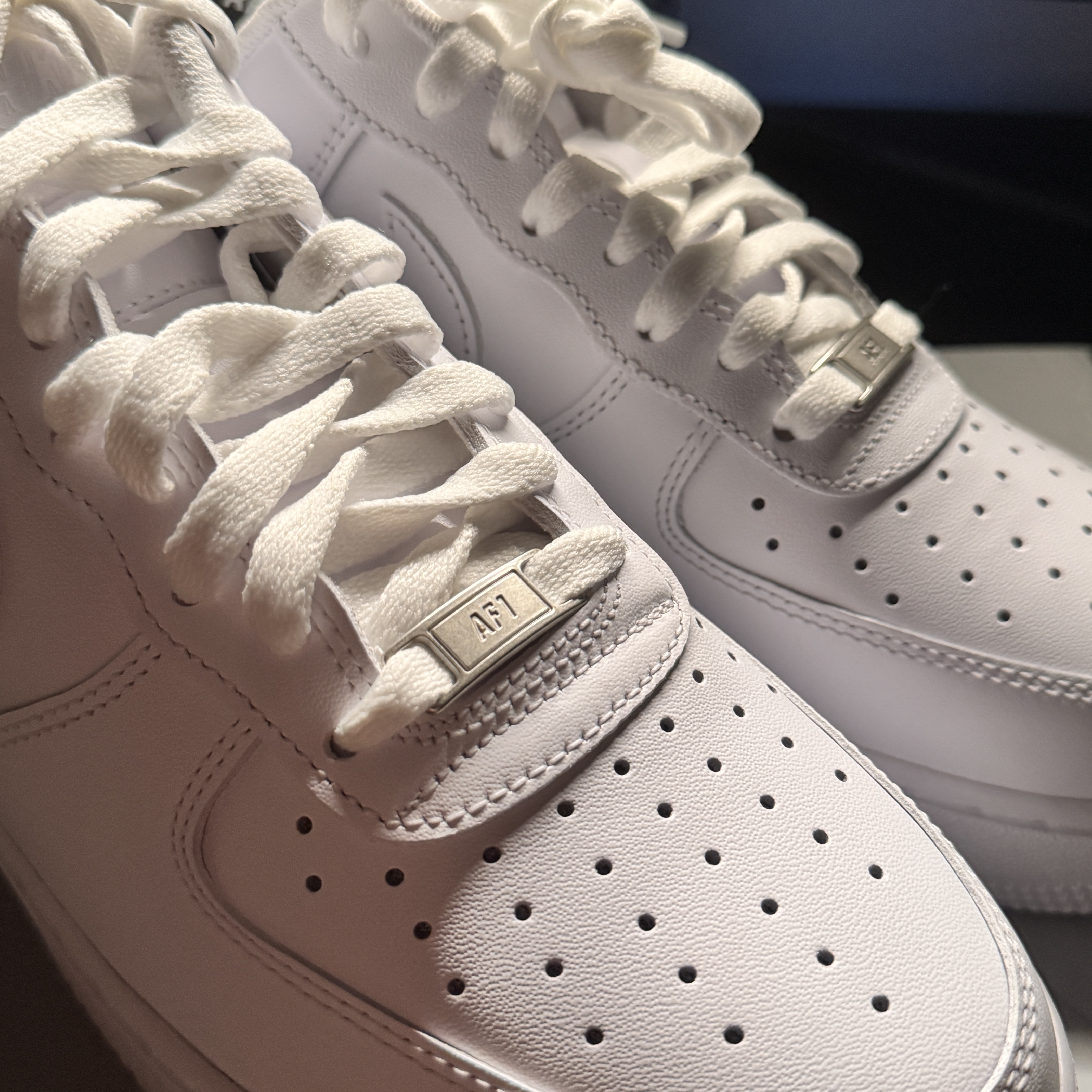 Nike Air Force 1 '07 Low White 착용 스타일 - 1