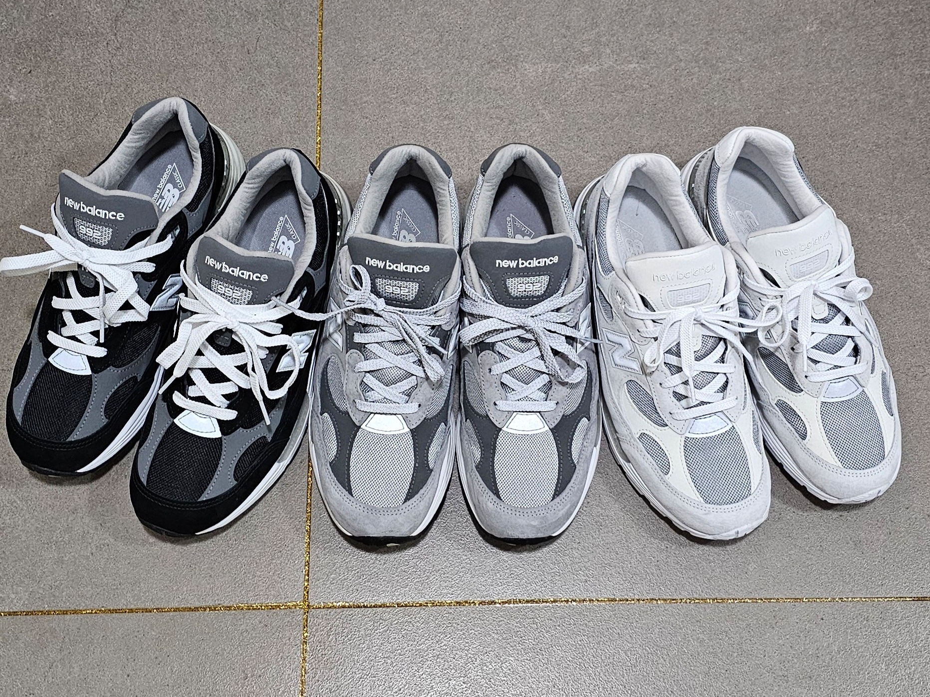 New Balance 992 Made in USA Core White Reflection, New Balance 992 Made in USA Core Grey Silver Metallic 착용 스타일