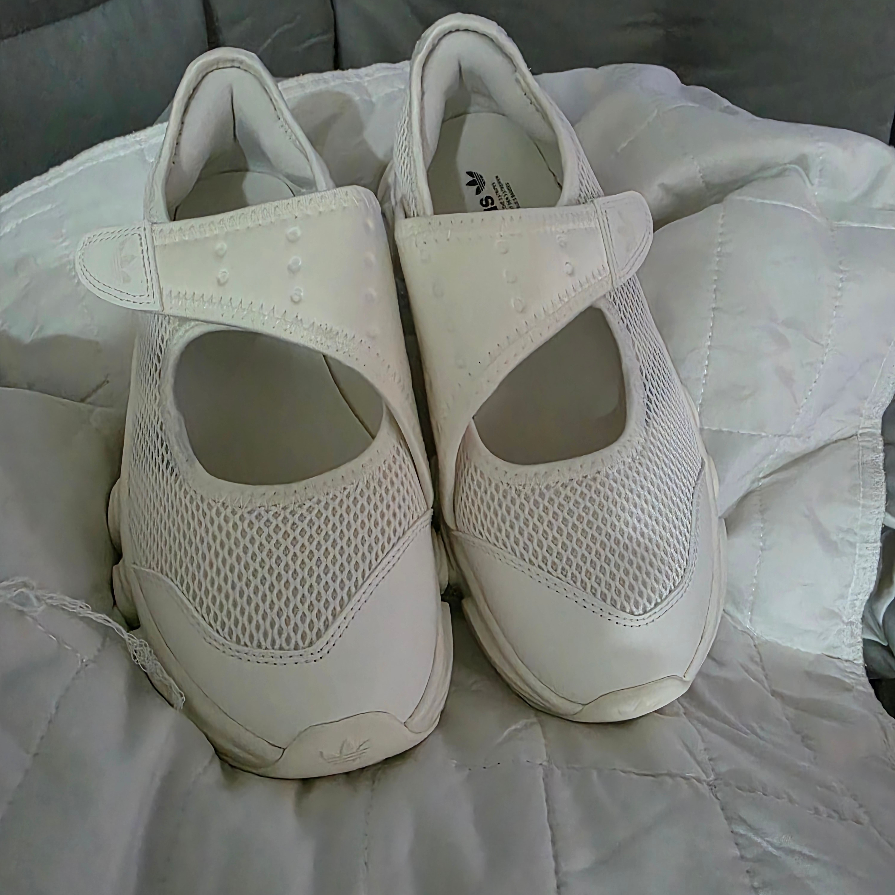 (W) Adidas Adifom Megajane Cloud White Iron Metallic 착용 스타일 - 1