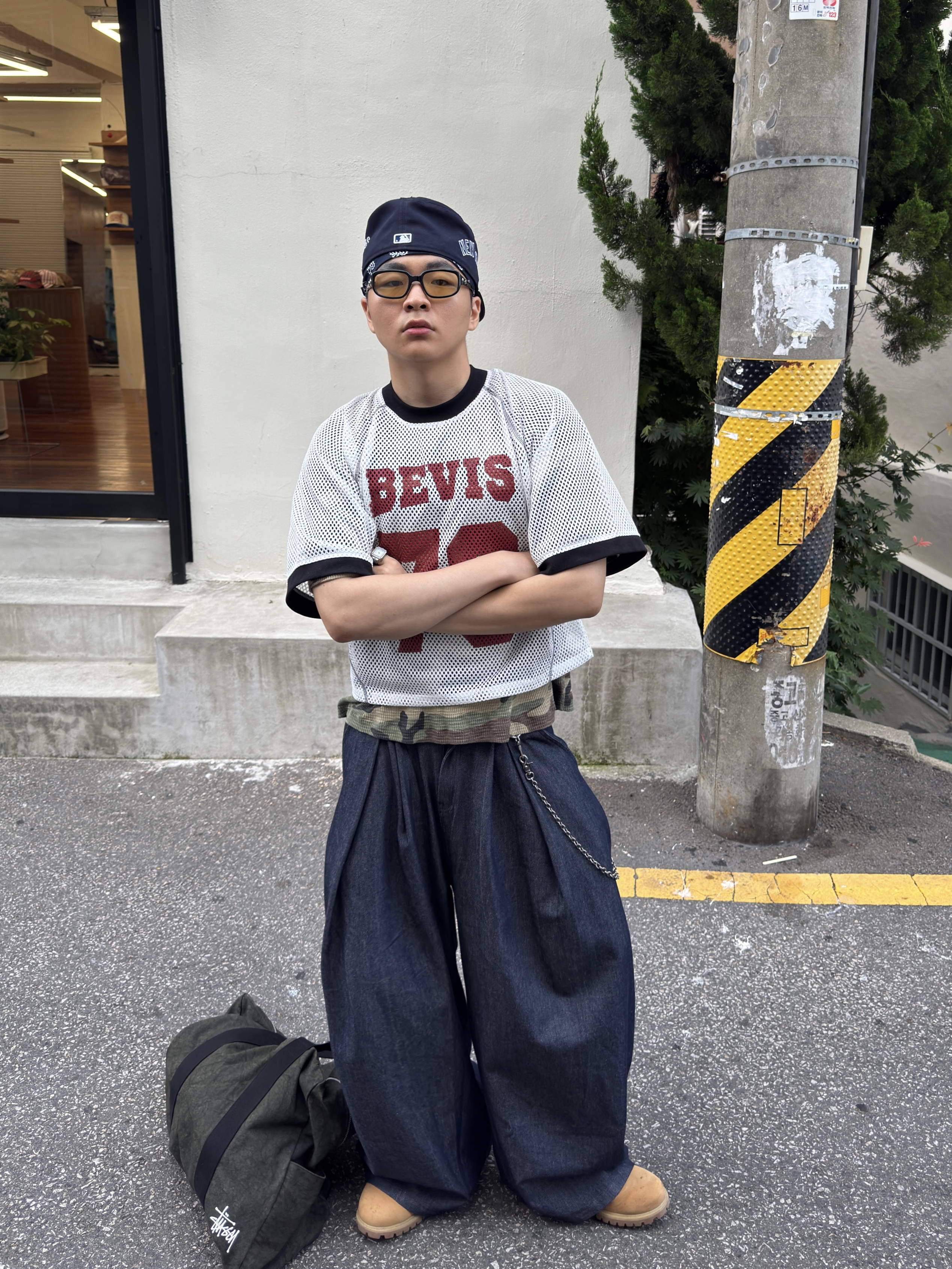 Casio MTP-B145D-2A1V, Stussy Pigment Dyed SS Thermal T-Shirt Camo 착용 스타일 - 2