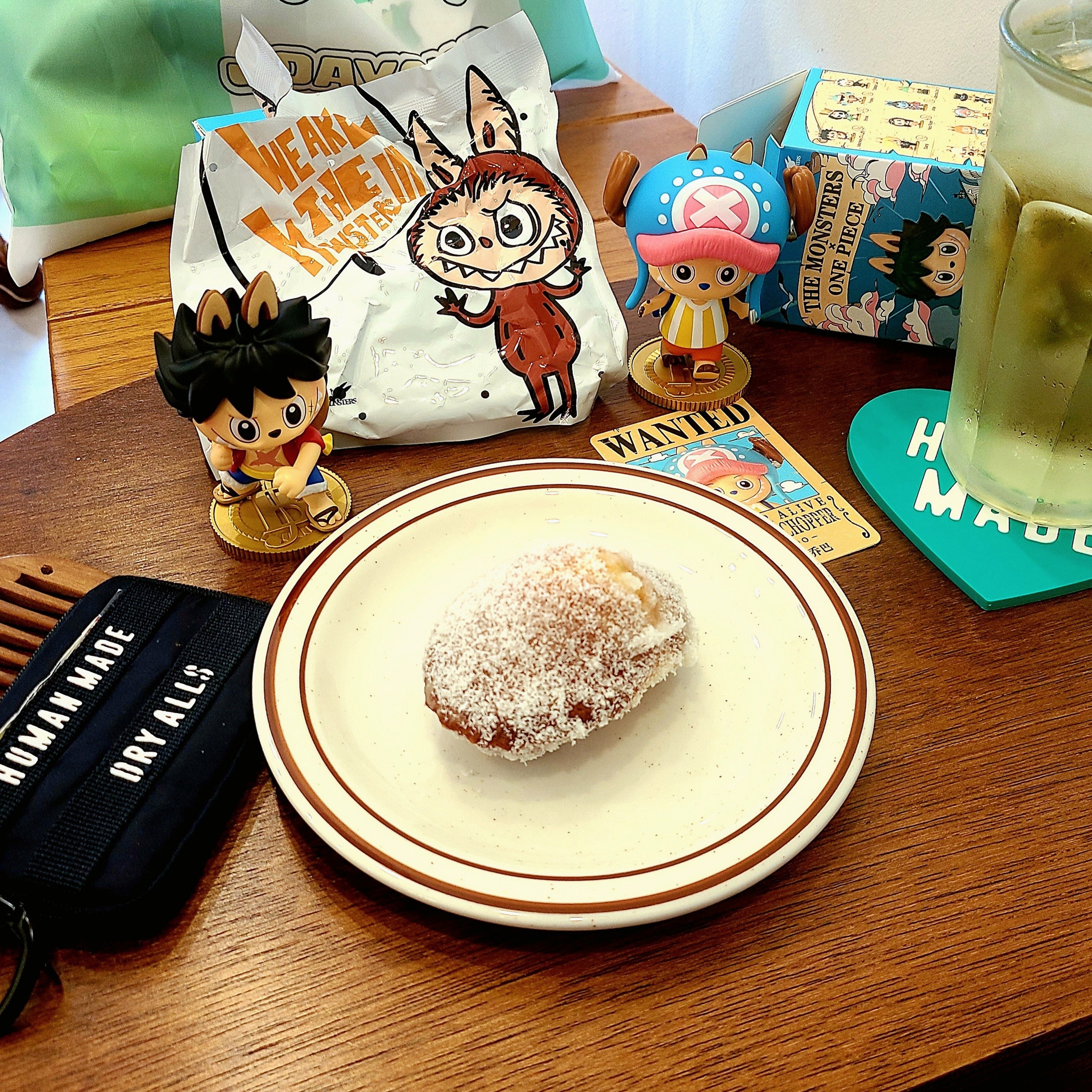 Pop Mart Labubu The Monsters x One Piece Series Figures Tony Tony Chopper (Opened Case), Pop Mart Labubu The Monsters x One Piece Series Figures Monkey.D.Luffy (Opened Case) 착용 스타일