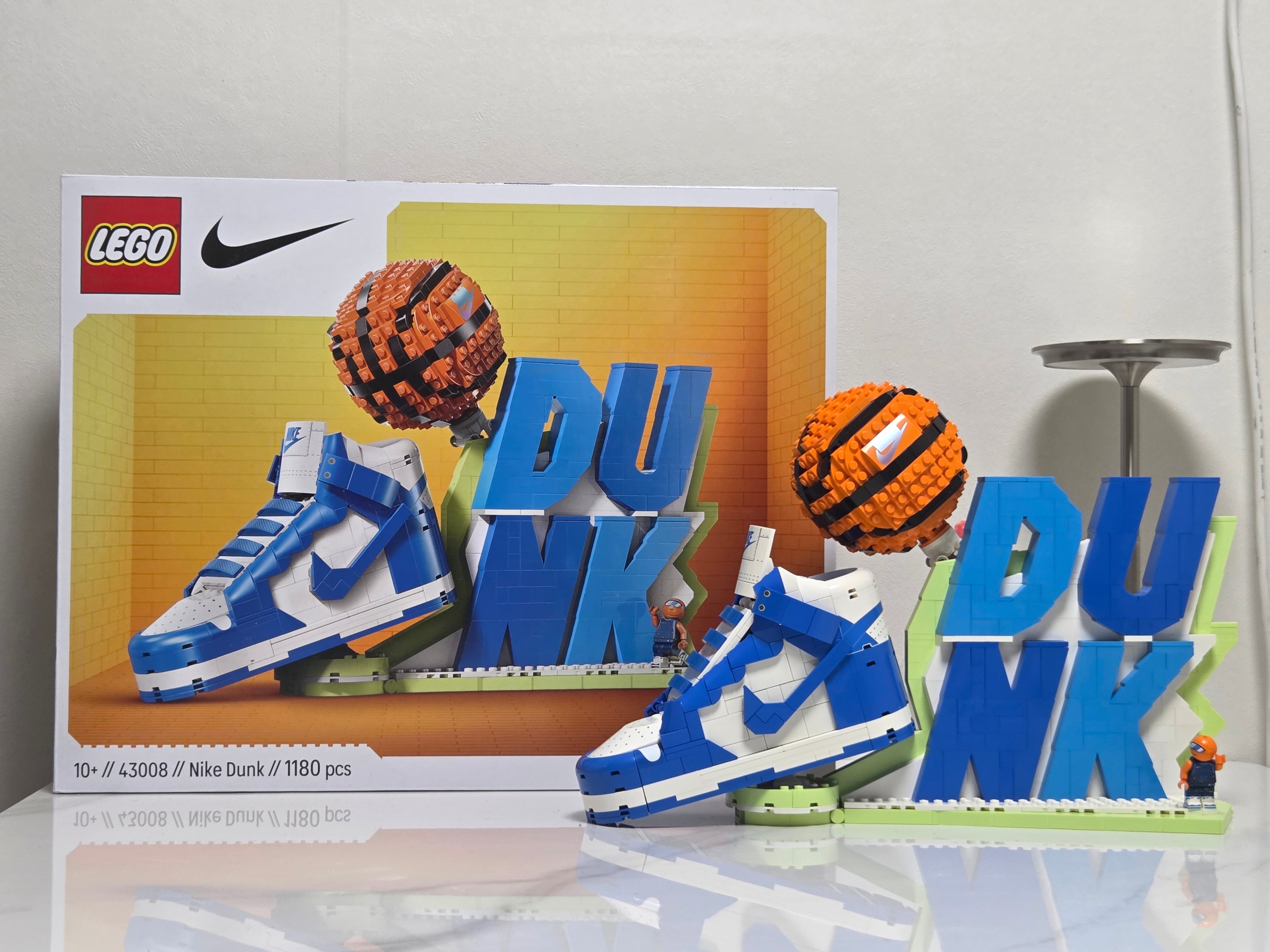 Lego x Nike Dunk Set 착용 스타일