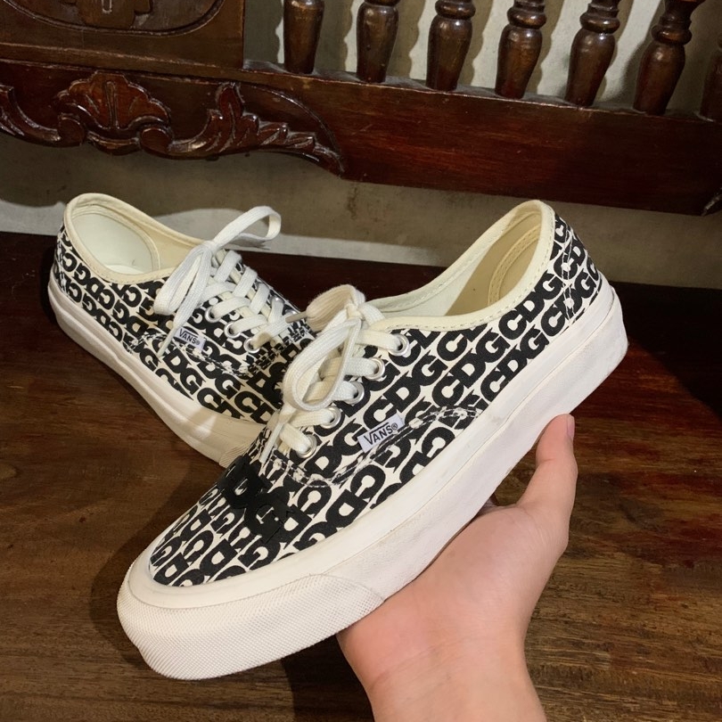 Vans x CDG OTW Authentic White Black 착용 스타일