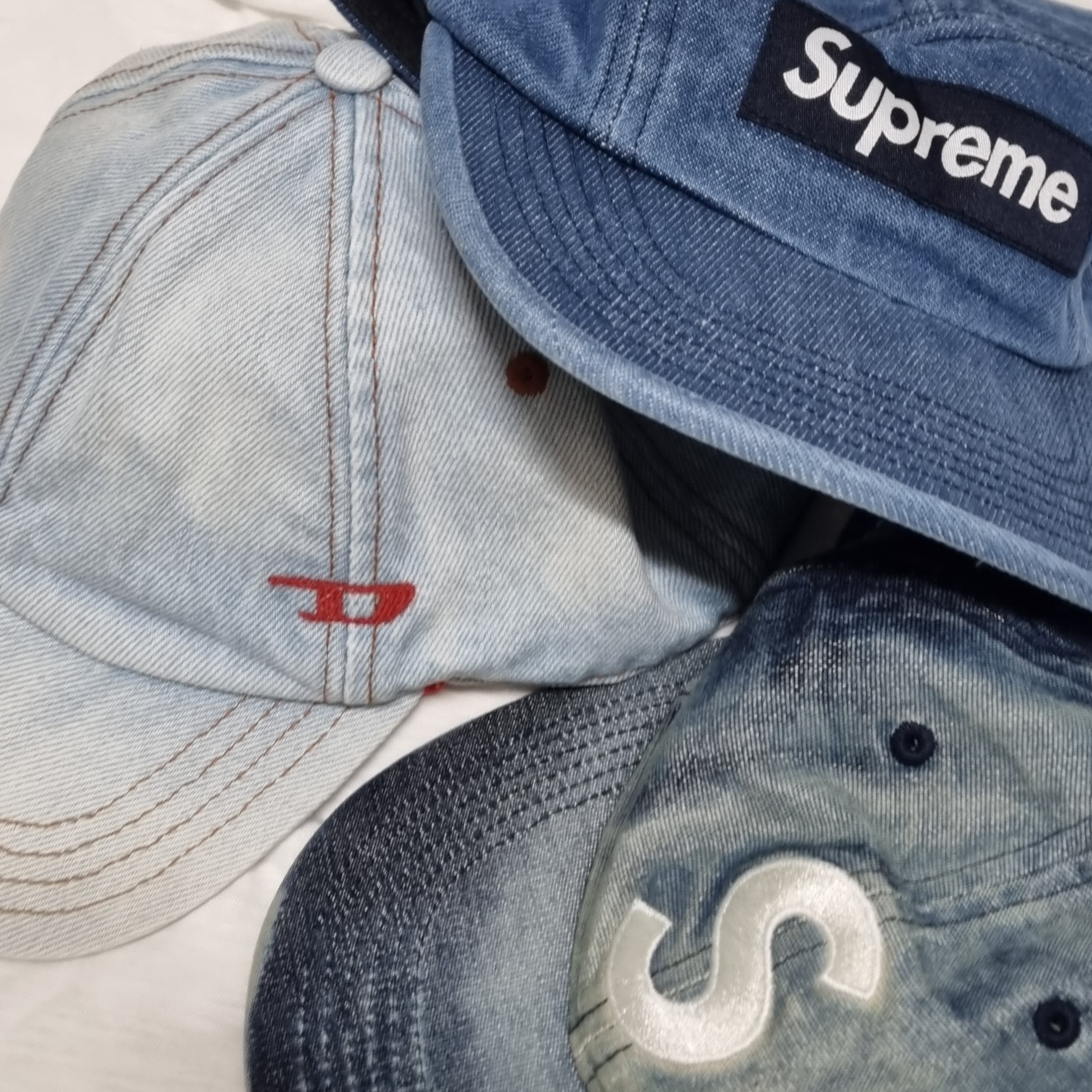 Supreme Cordura Denim S Logo 6-Panel Bleached Indigo - 25SS, Diesel C-Lib-3 Denim Baseball Cap Light Blue 착용 스타일