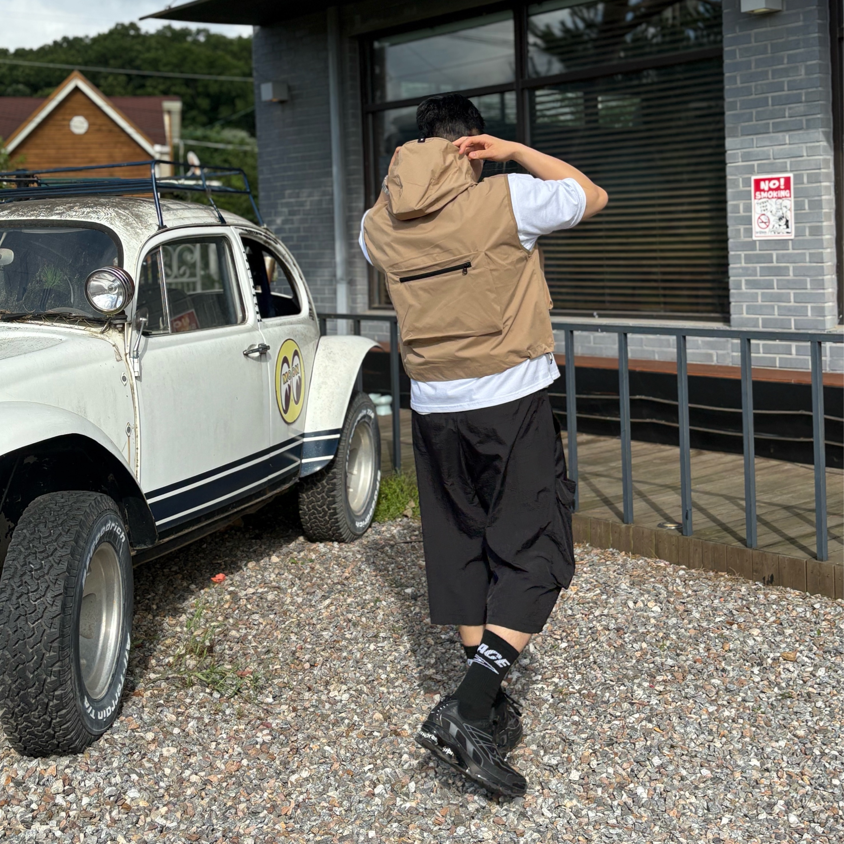 Nike x Supreme Shox Ride 2 SP Black, Palace x Umbro Socks Black - 24SS 착용 스타일 - 4