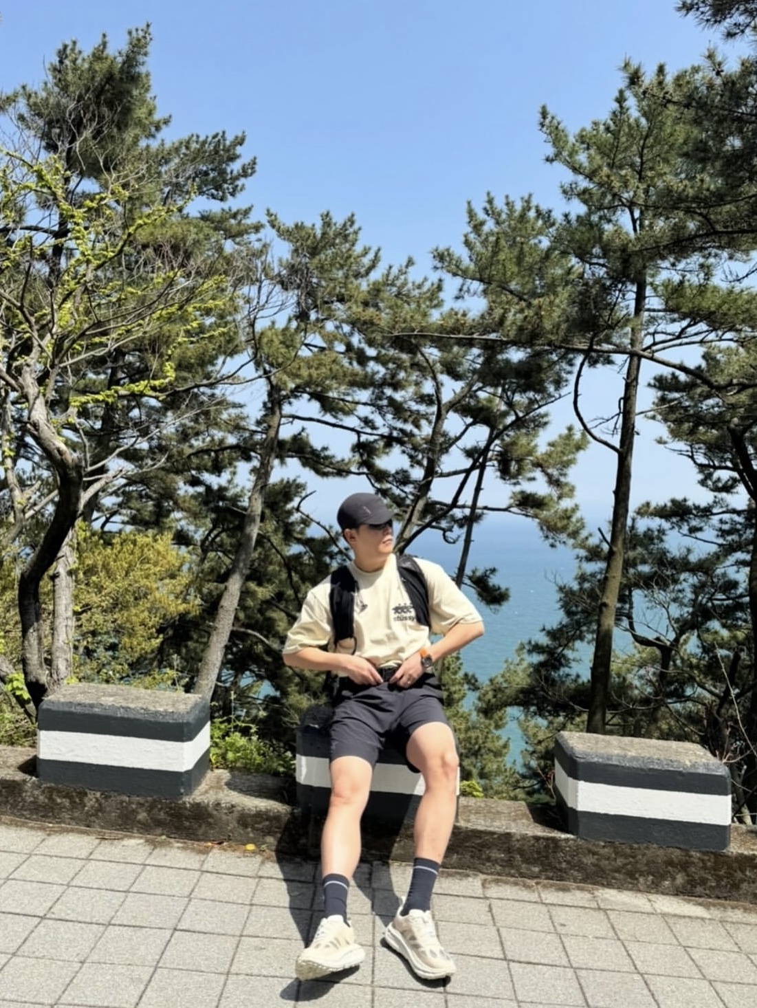 Arc'teryx Norvan Cap Black, Arc'teryx Aerios 35 Backpack Black 착용 스타일 - 4