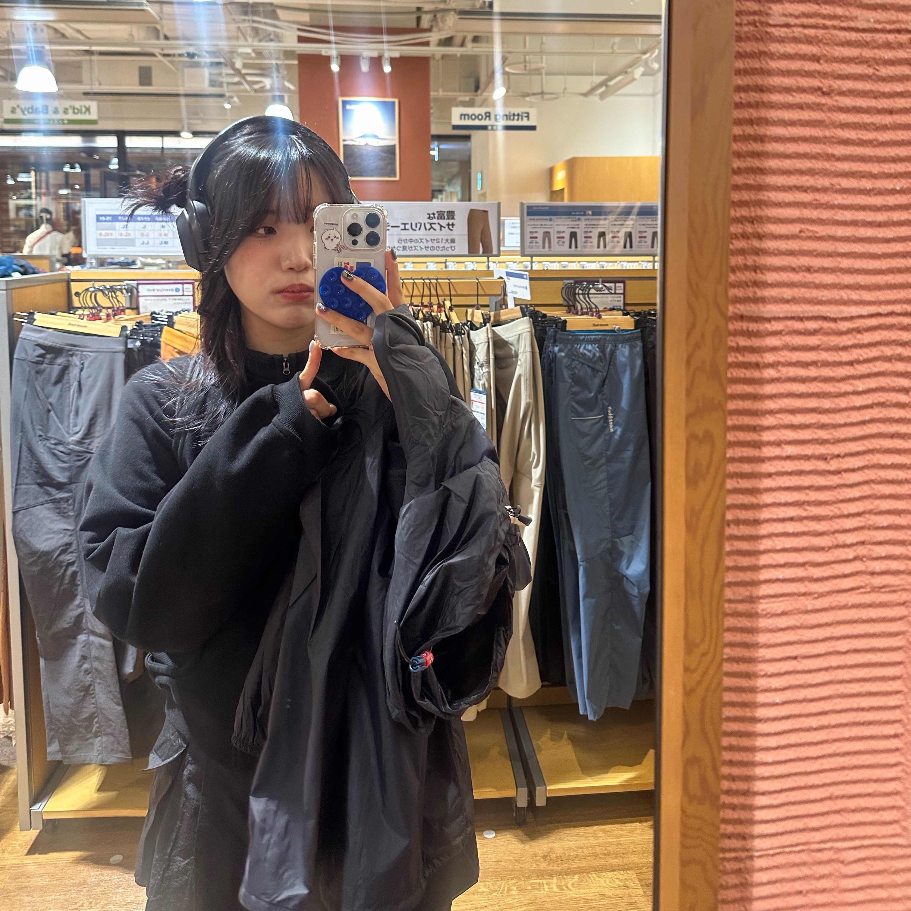 OJOS Detachable Pocket Gym Sack Black 착용 스타일 - 1