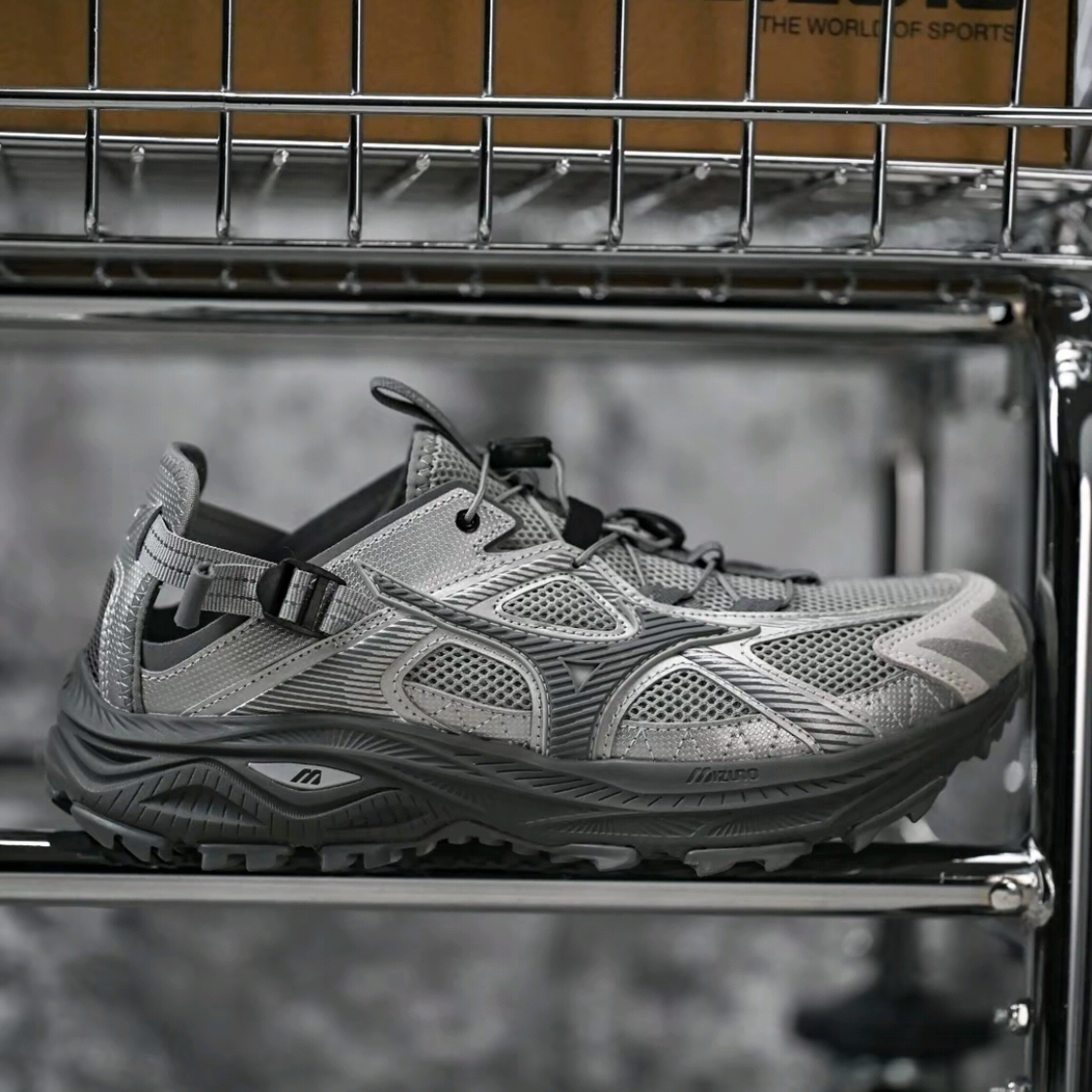Mizuno Racer Trail SE Silver Grey 착용 스타일 - 3