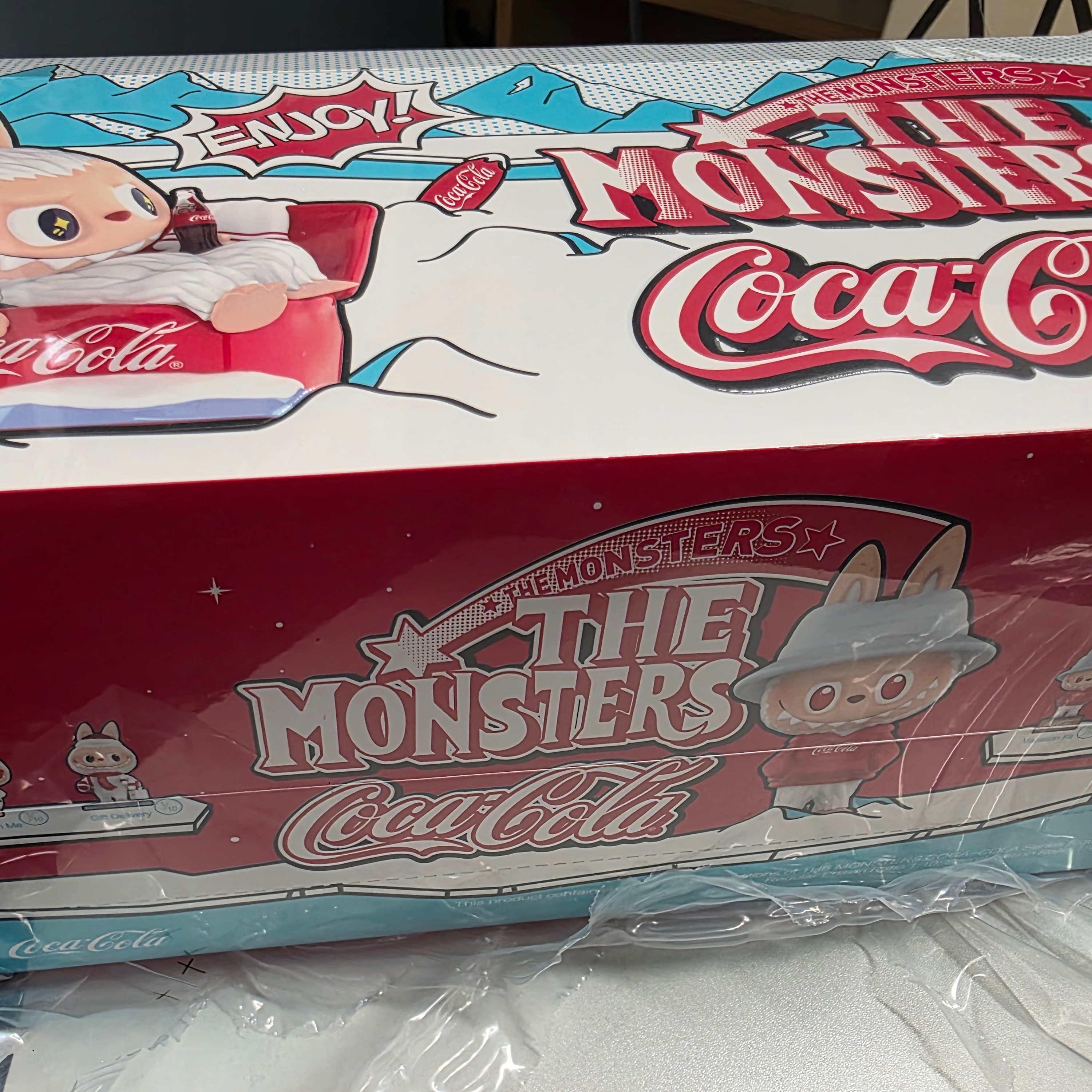 Pop Mart Labubu Coca Cola Series Sealed Case (10 Blind Boxes), Pop Mart Labubu Coca Cola Series Figures Labubu Express (Opened Case) 착용 스타일 - 3