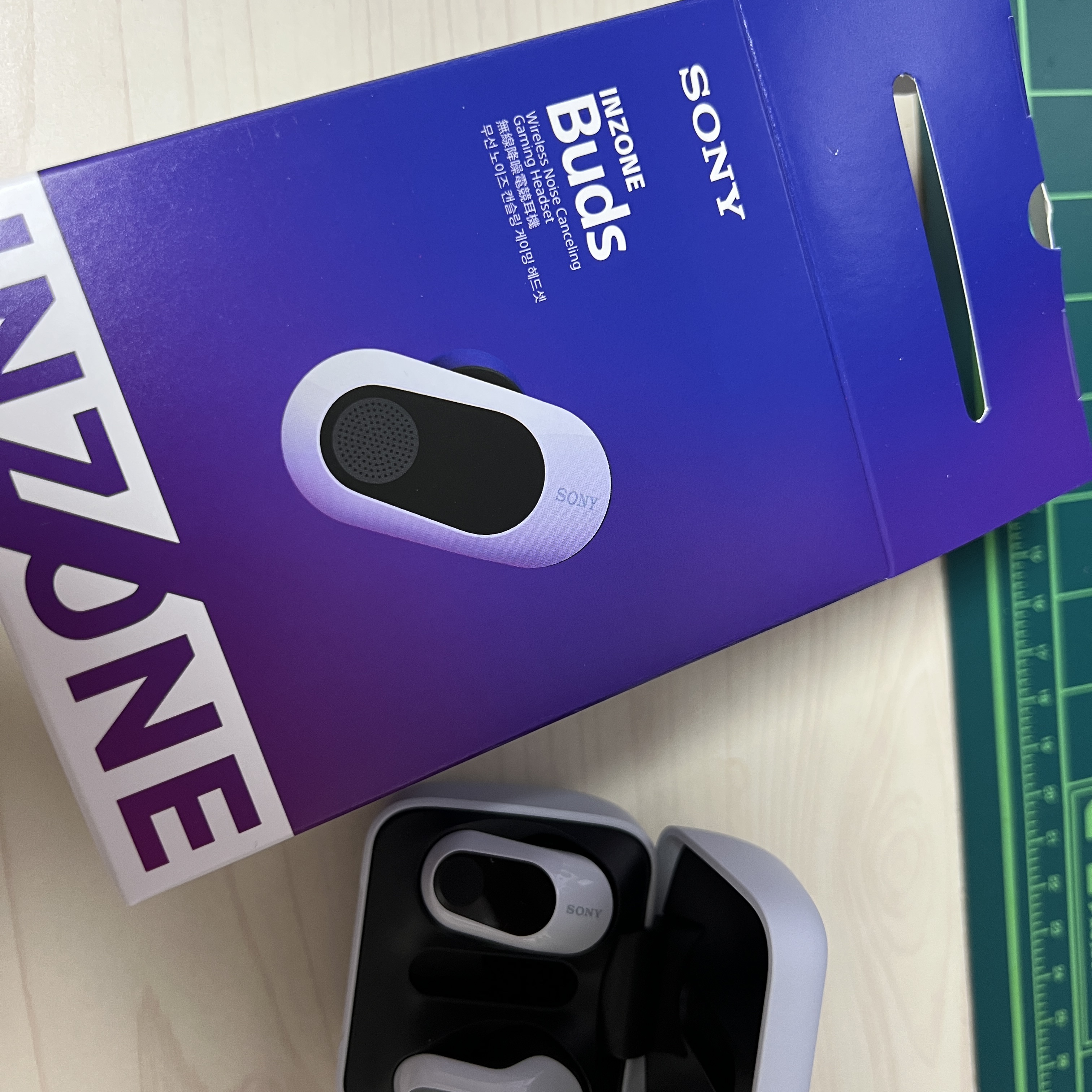 Sony INZONE Buds White (Sony Korea Ver.), Sony Inzone Buds White (Korean Ver.) 착용 스타일