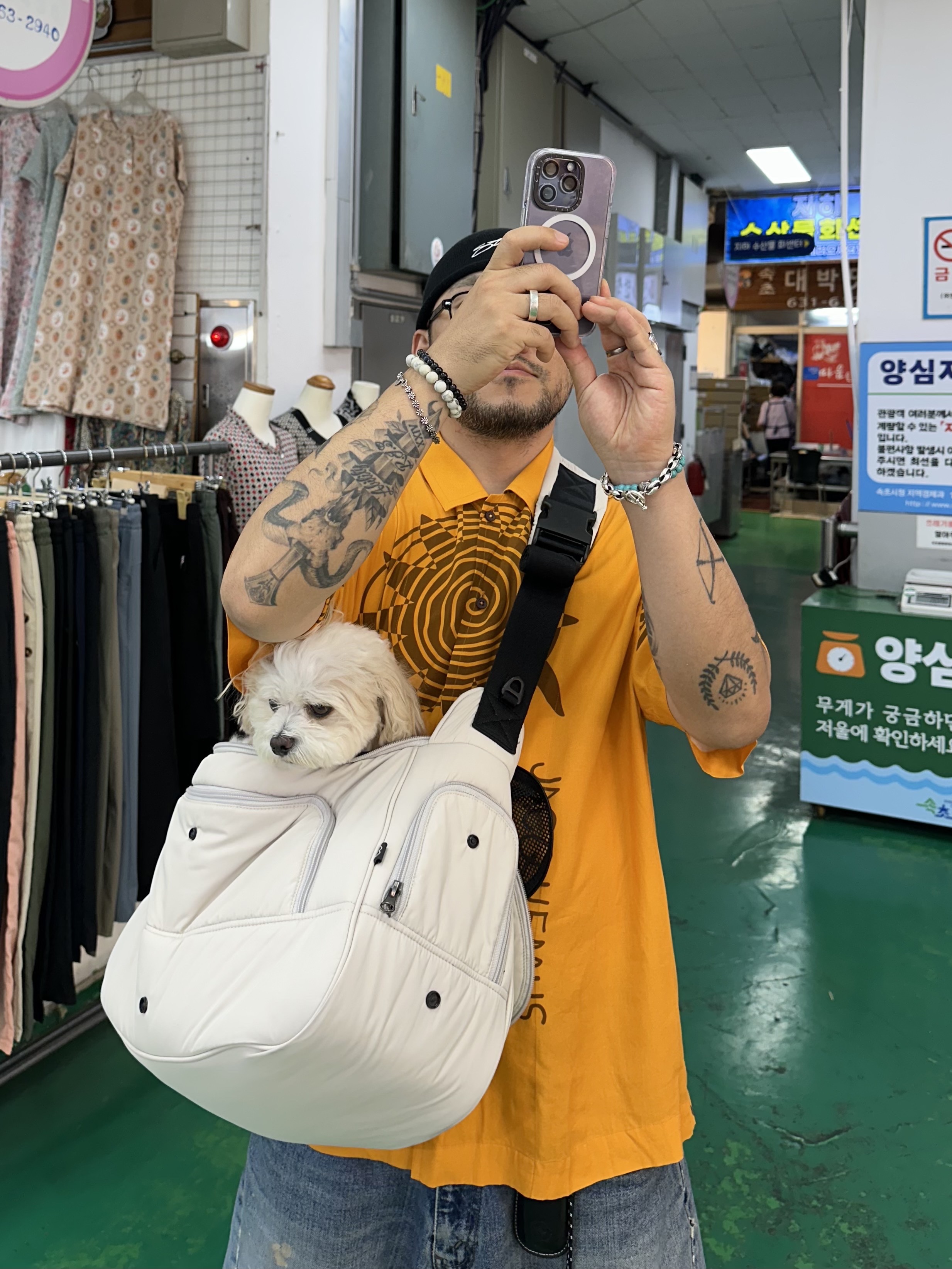 Maison Mihara Yasuhiro Baker OG Sole Canvas Low Cut Sneakers White, Stussy Skullcap Chain Stitch Rolled Edge Black 착용 스타일 - 2
