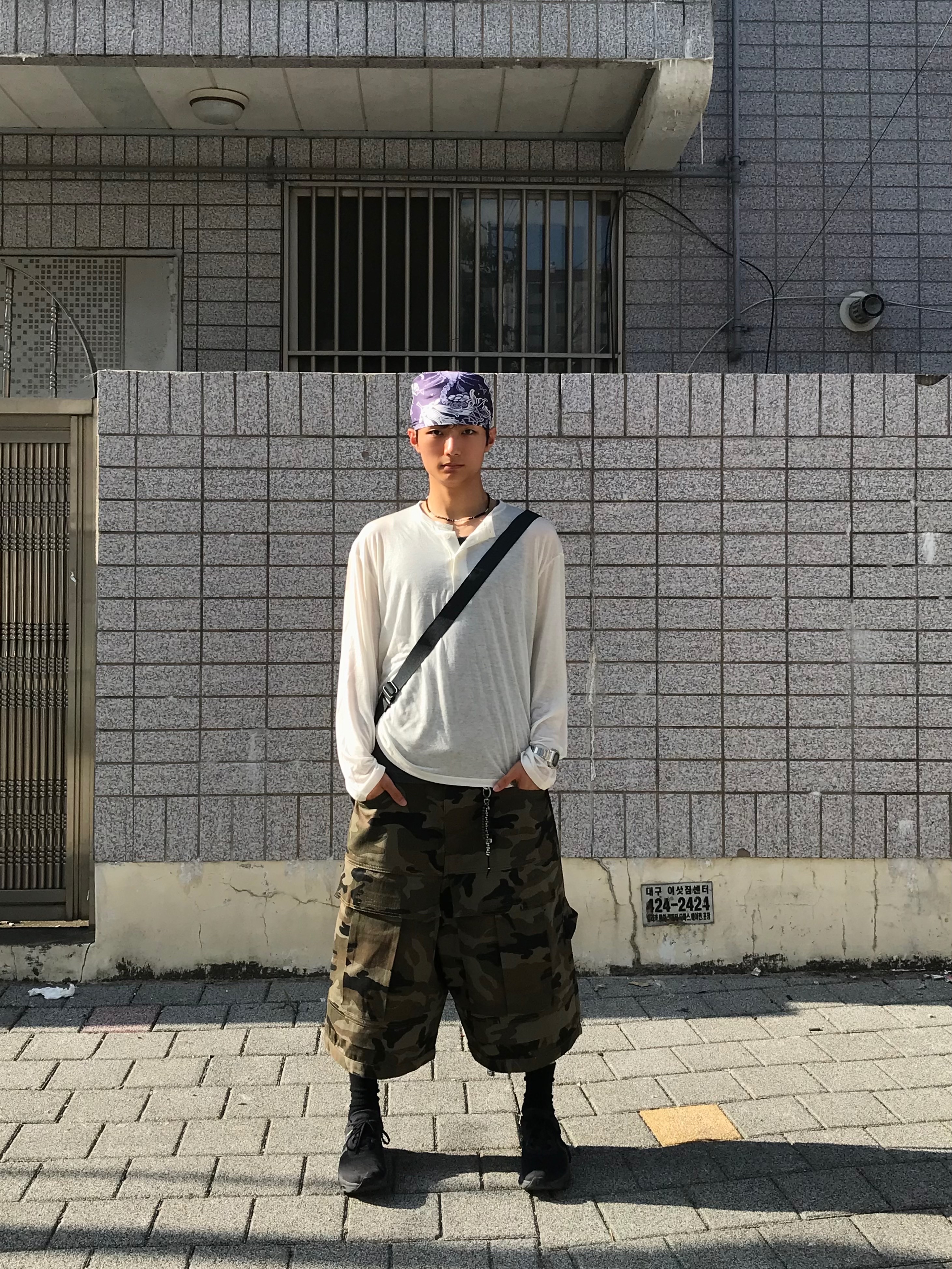 On Running Cloudmonster All Black 착용 스타일 - 1