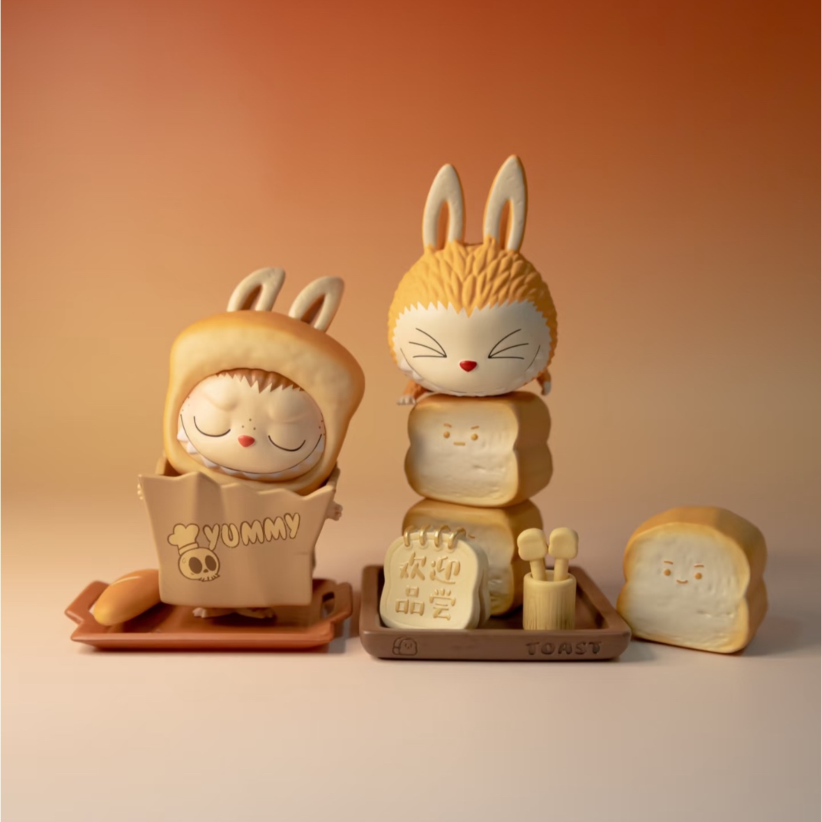Pop Mart Labubu Almost Hidden Series Bread Bag (Opened Case) 착용 스타일