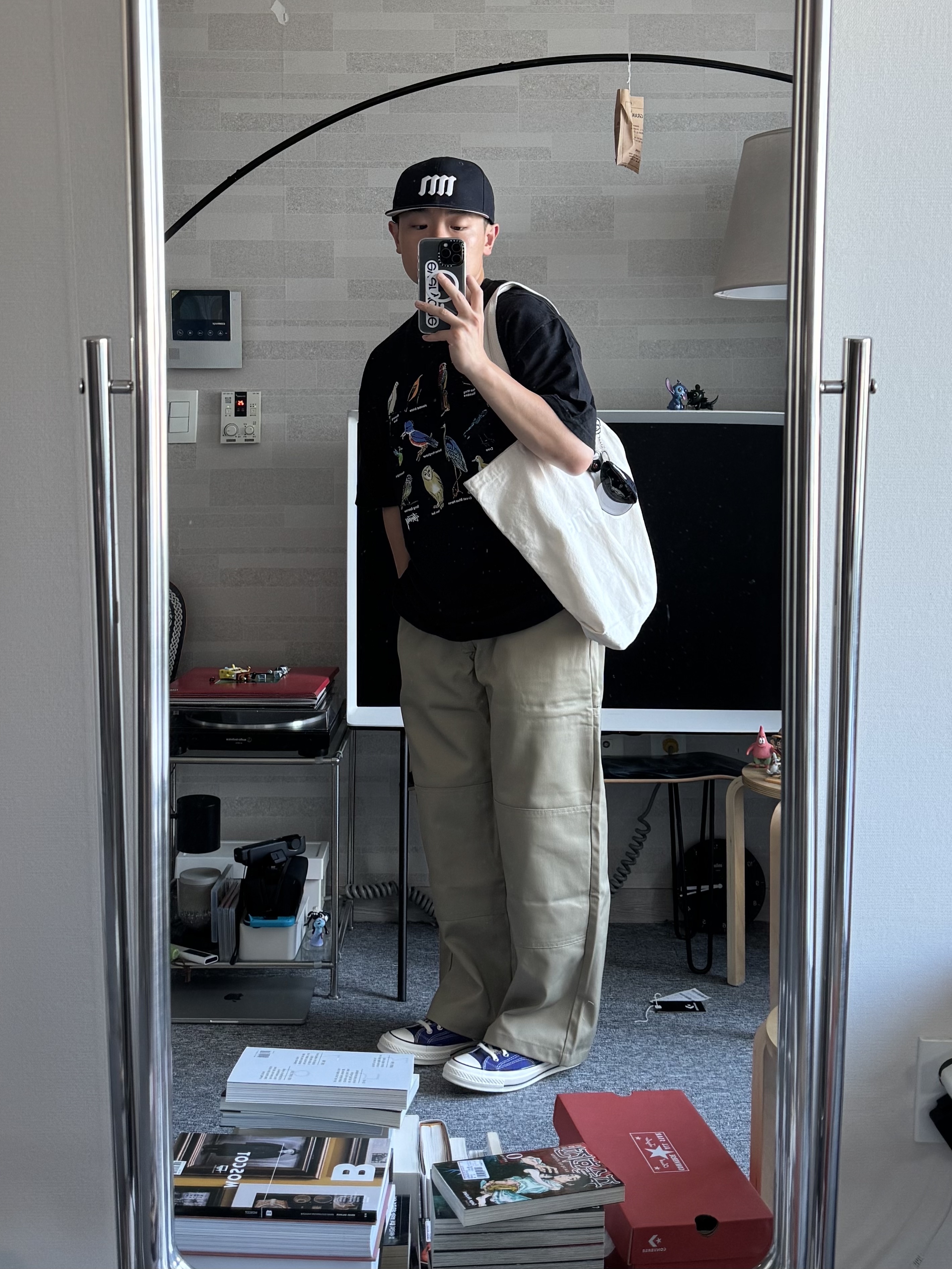 Stussy California Birds T-Shirt Black, Converse Chuck 70 Seasonal Color Night Indigo 착용 스타일 - 1