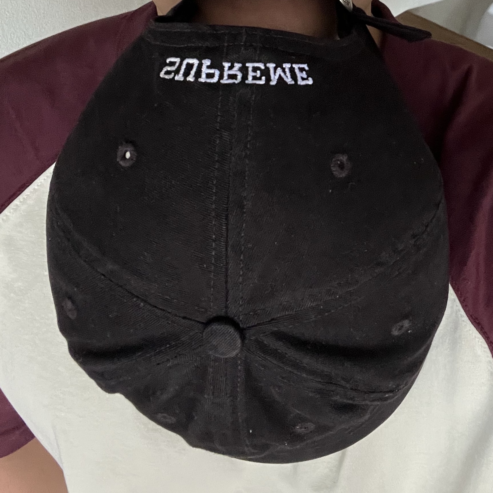 Supreme Oval 6-Panel Black - 23SS 착용 스타일