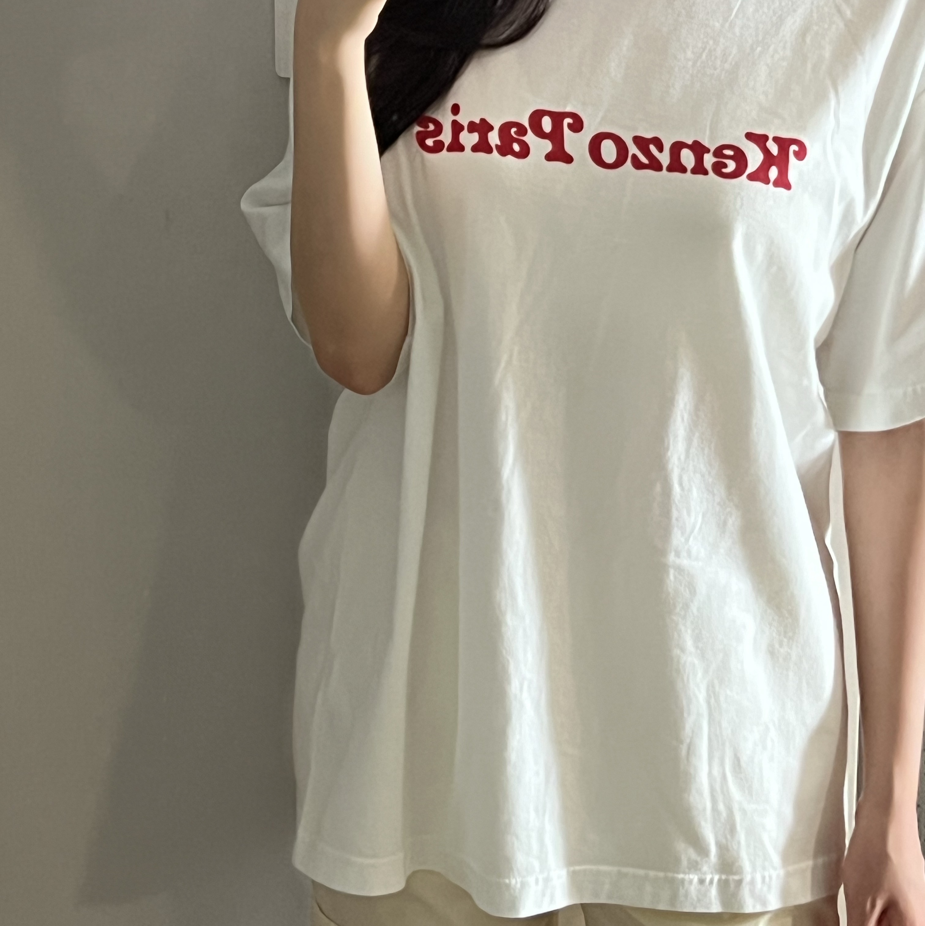 Kenzo x Verdy Oversize Tshirt Off White - 25SS 착용 스타일 - 2