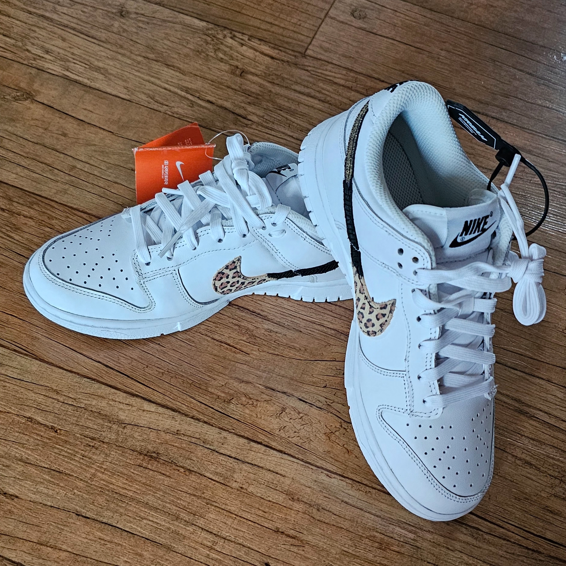 (W) Nike Dunk Low SE Primal White 착용 스타일