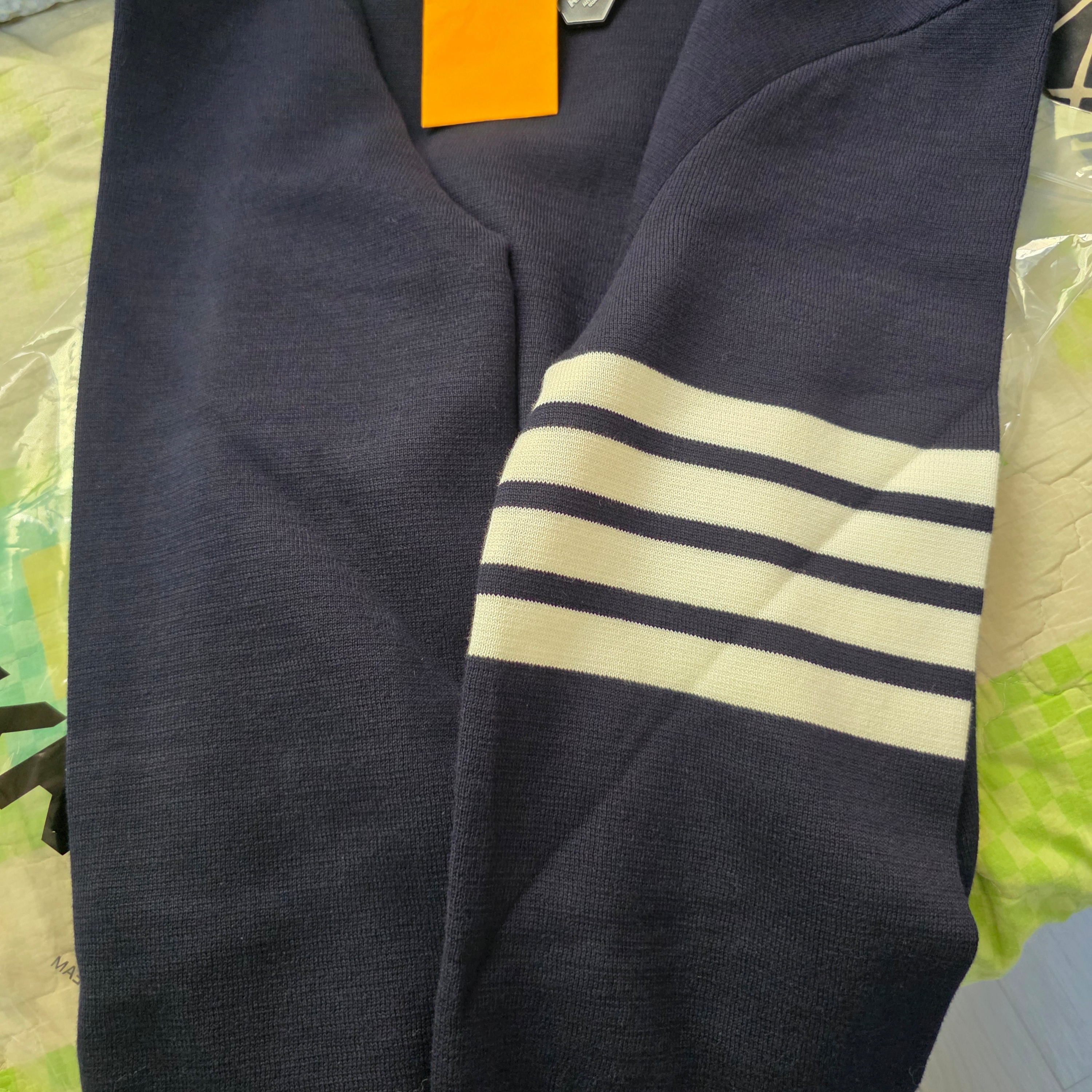 Thom Browne Milano Stitch 4-Bar Crewneck Pullover Knit Navy 착용 스타일