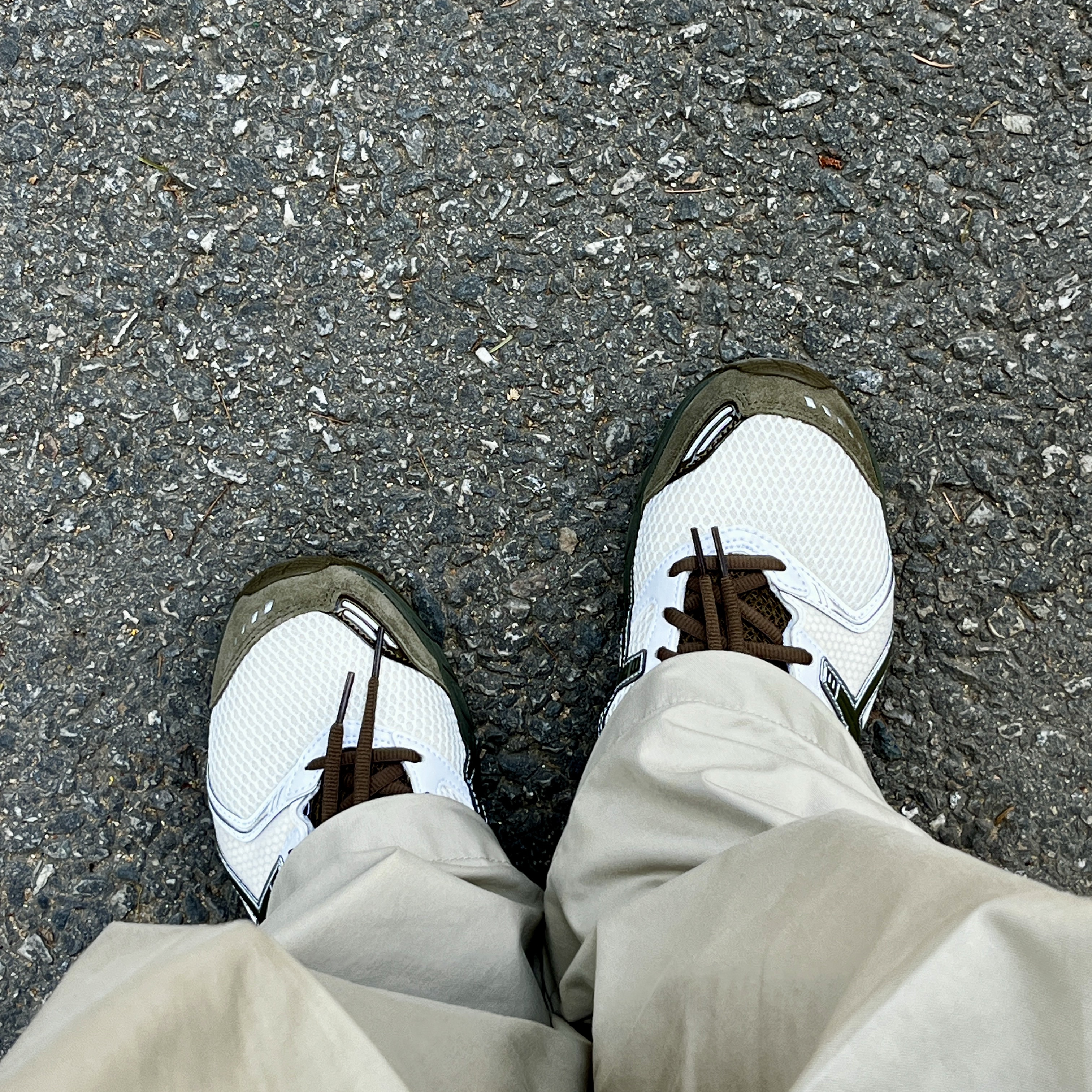 Asics x Temptation Vacation Gel-DS Trainer 14 Cream Olive Canvas 착용 스타일 - 2