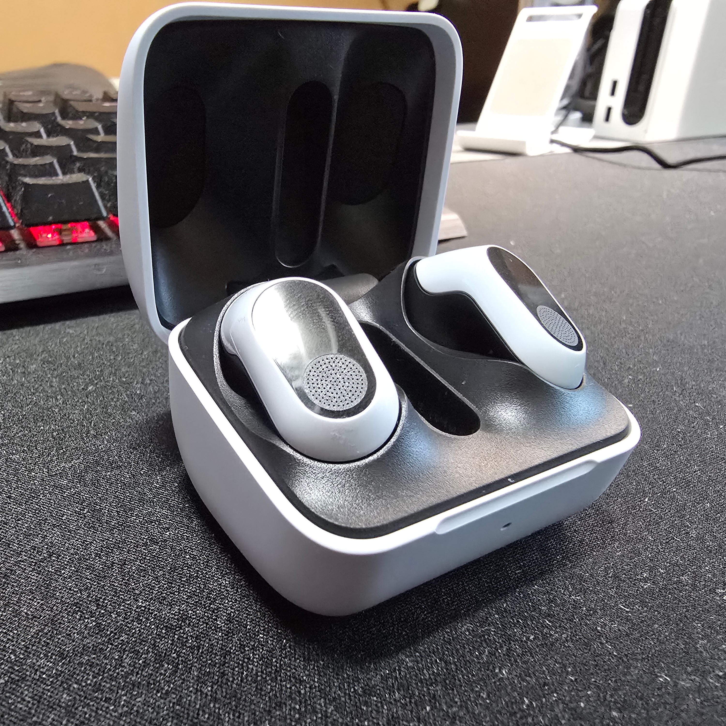 Sony INZONE Buds White (Sony Korea Ver.) 착용 스타일