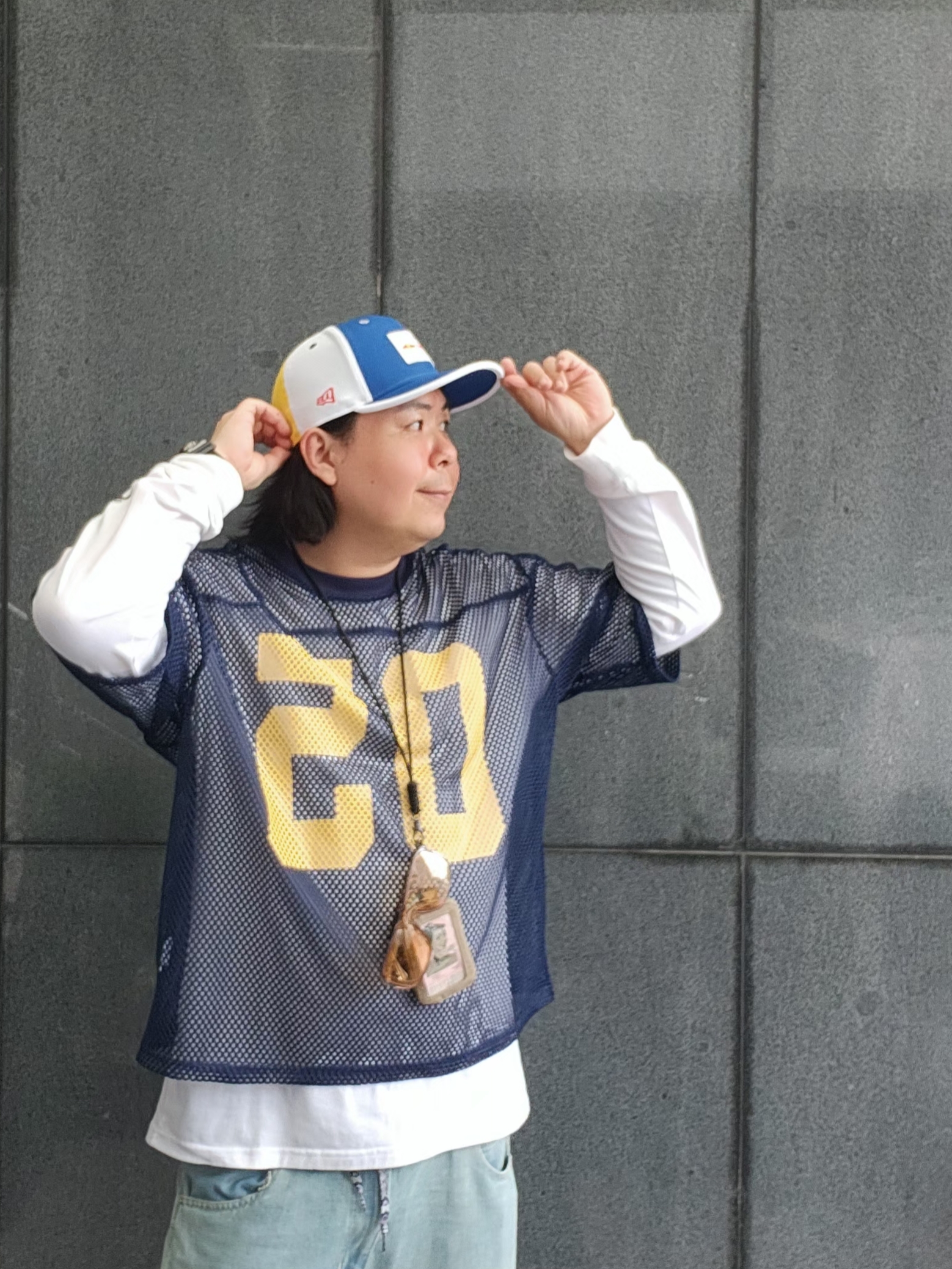 Essentials x New Era Classic Collection 59FIFTY Fitted Cap Pittsburgh Pirates, Jordan 4 Retro Tour Yellow 착용 스타일 - 2