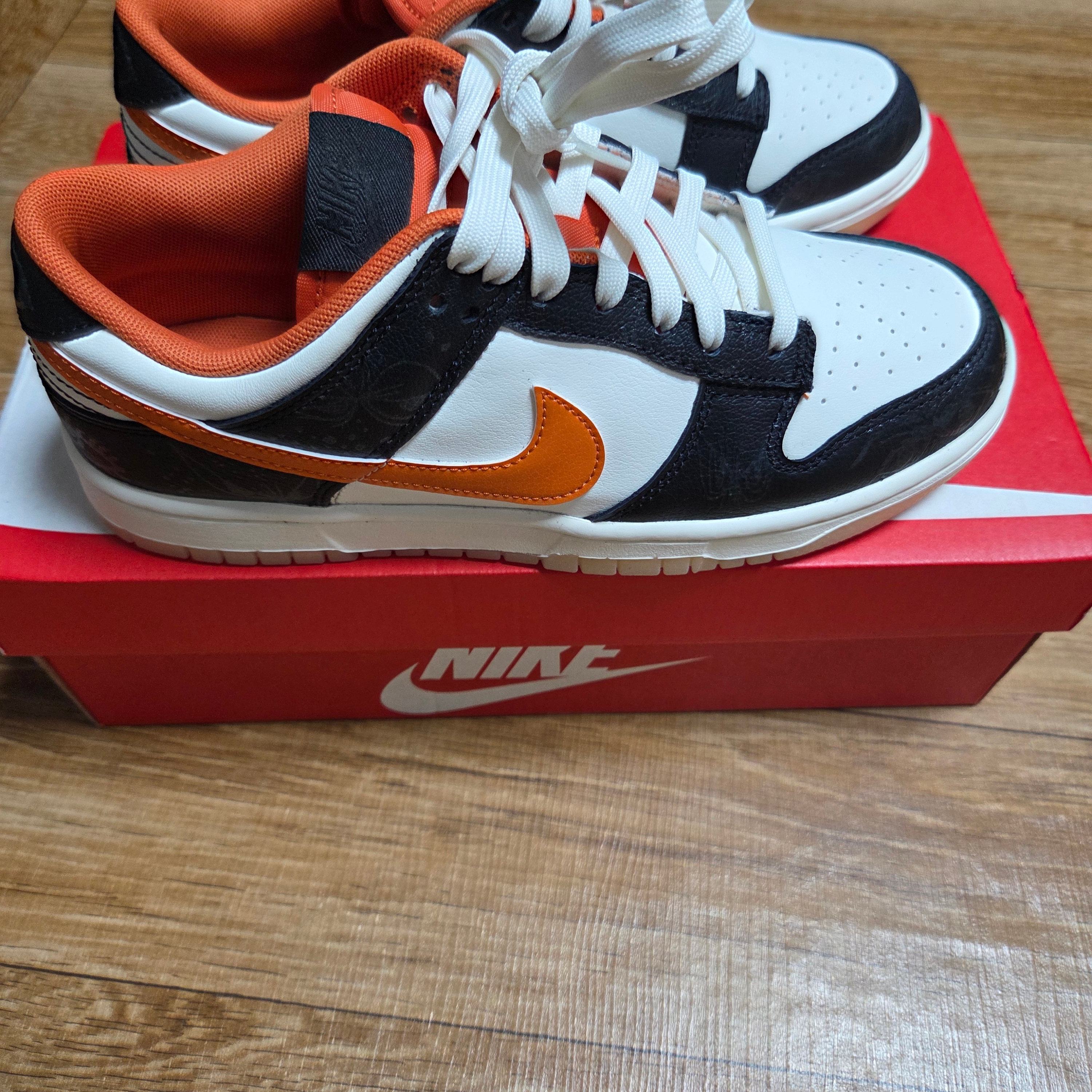 Nike Dunk Low Retro PRM Halloween 착용 스타일 - 4