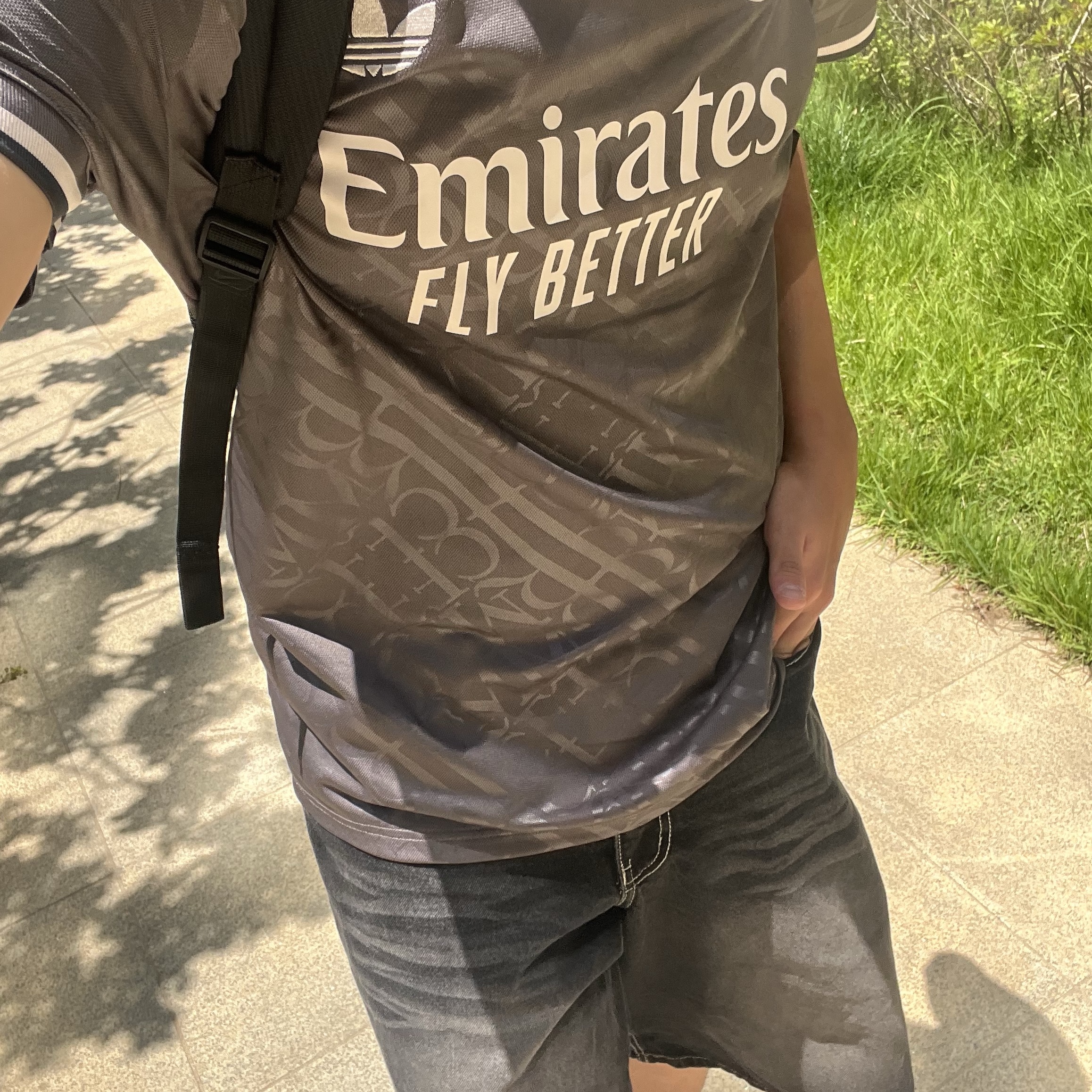 Adidas Real Madrid 2024/25 3rd Jersey Charcoal - KR Sizing (Non Marking Ver.) 착용 스타일 - 2