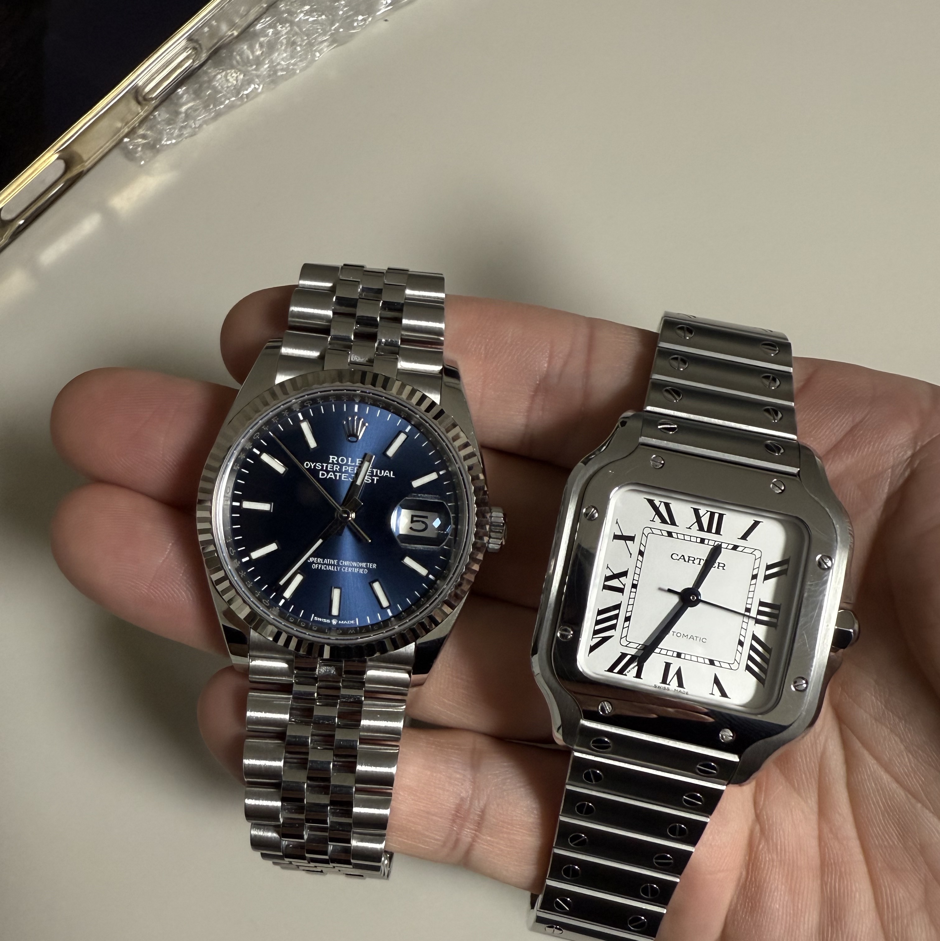 Rolex Datejust 36mm 126234 Bright Blue Jubilee 착용 스타일 - 1