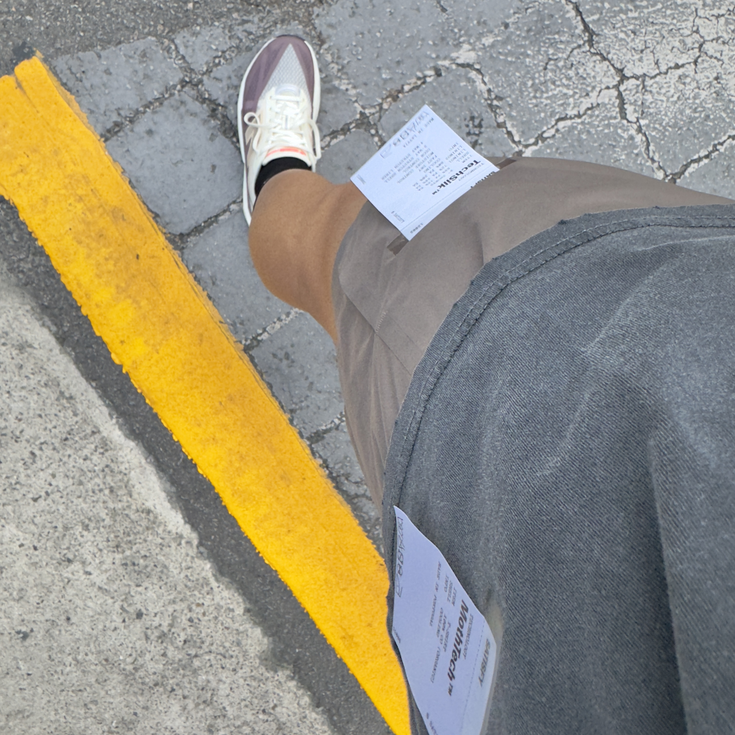 Satisfy Techsilk 8 Inch Shorts Falcon 착용 스타일 - 1