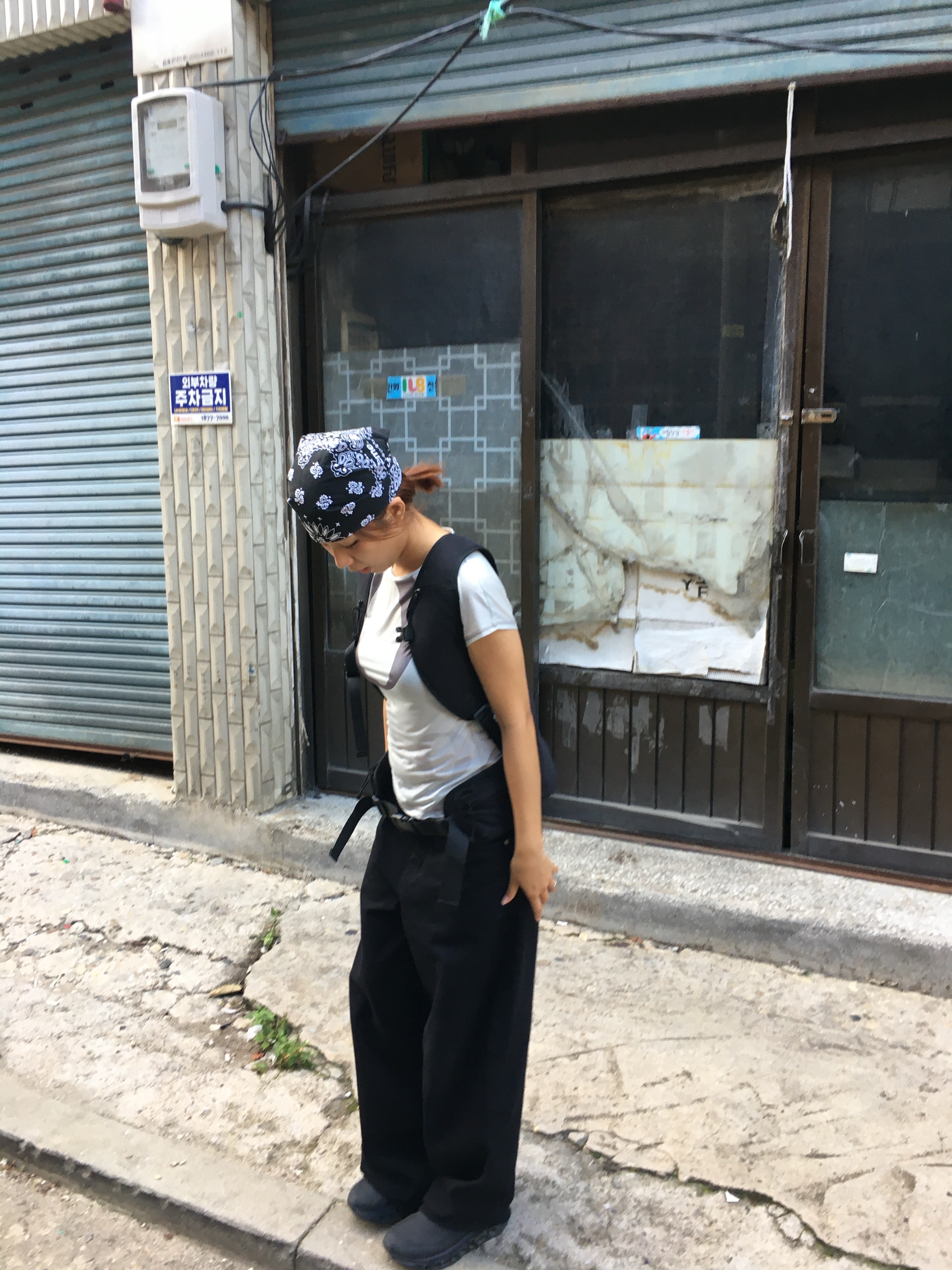 Supreme Hav-A-Hank Bandanas Multicolor (Set of 3) - 24SS, On Running x Post Archive Faction (Paf) Cloudmonster 2 Black Magnet 착용 스타일
