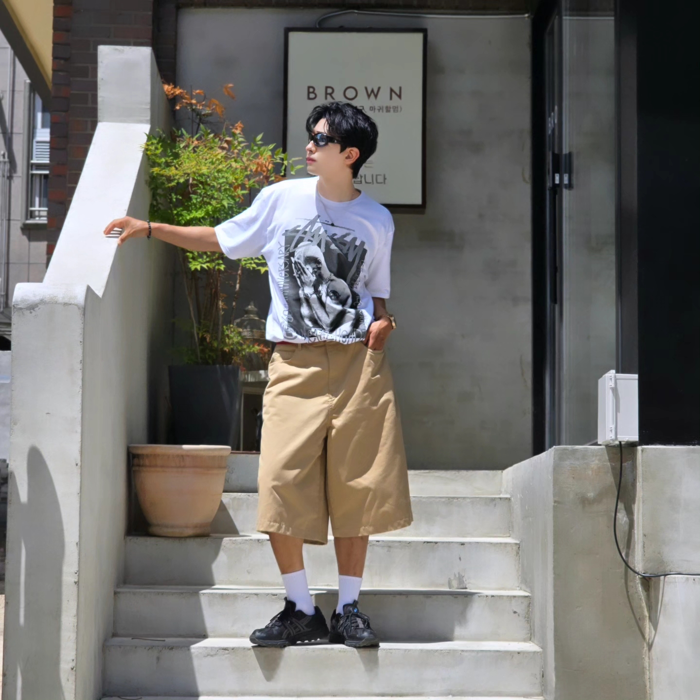Stussy x Goldie Metalheadz 30 T-Shirt White, Asics Gel-Sonoma 15-50 Black Obsidian Grey 착용 스타일 - 3