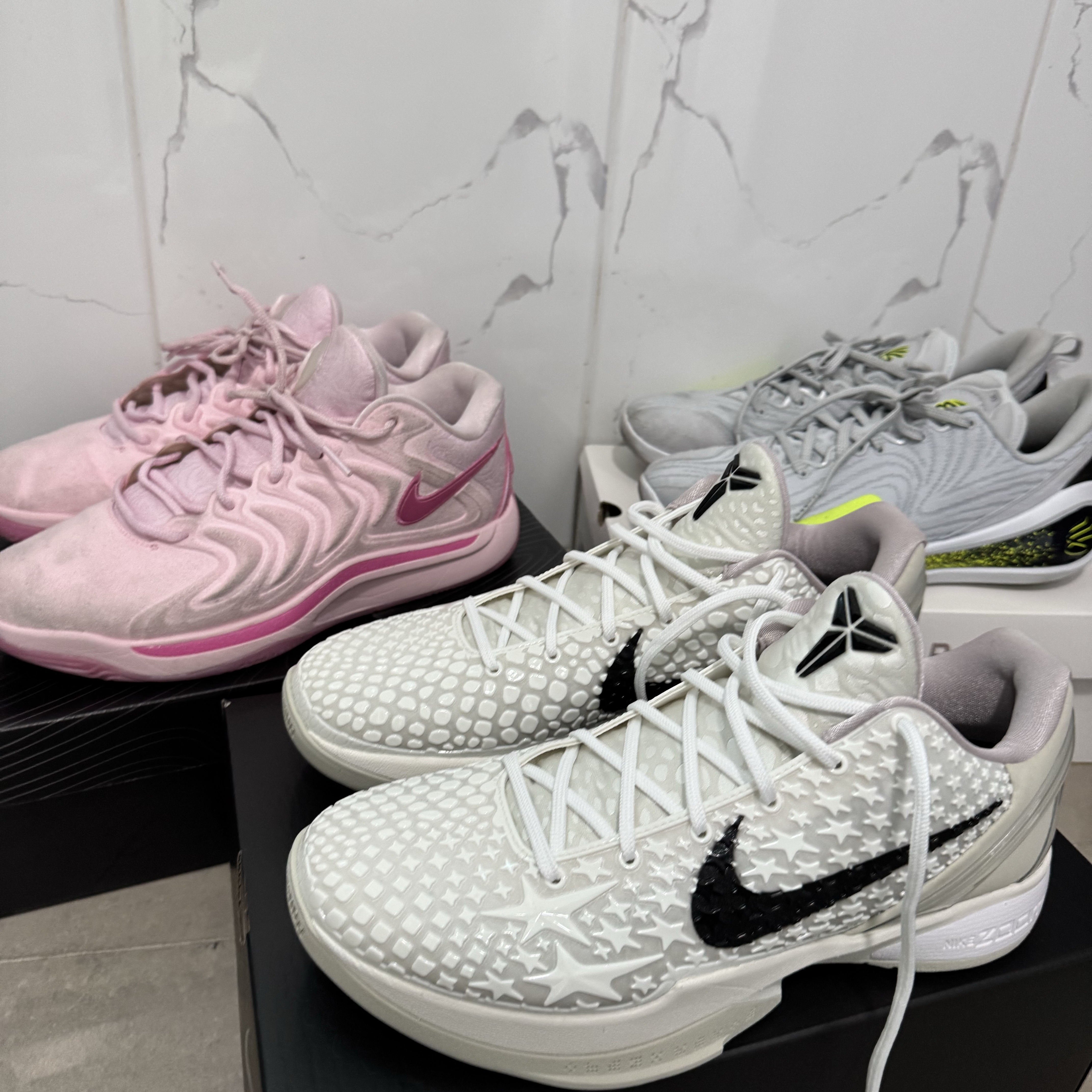 Nike Kobe 6 Protro Sail, Nike KD 17 EP Aunt Pearl Pink Foam 착용 스타일