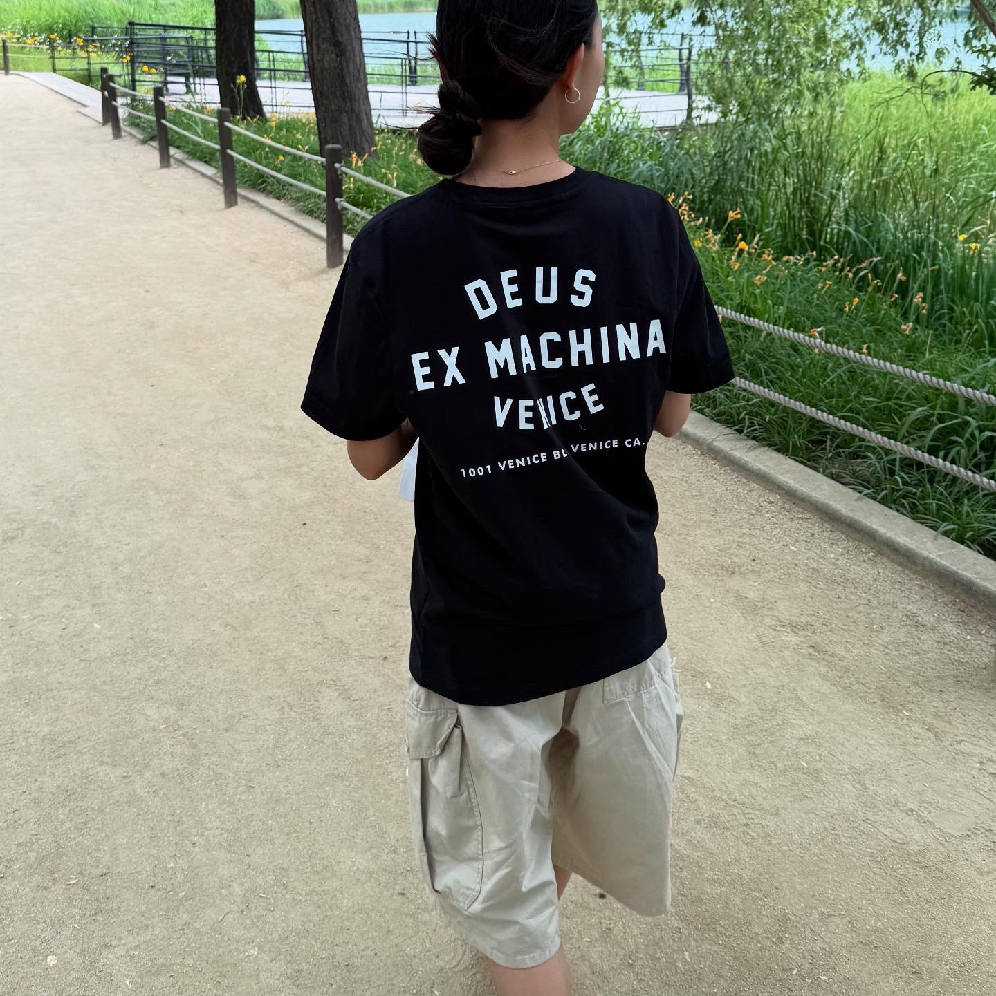 Deus Ex Machina Venice Skull T-Shirt Black 착용 스타일