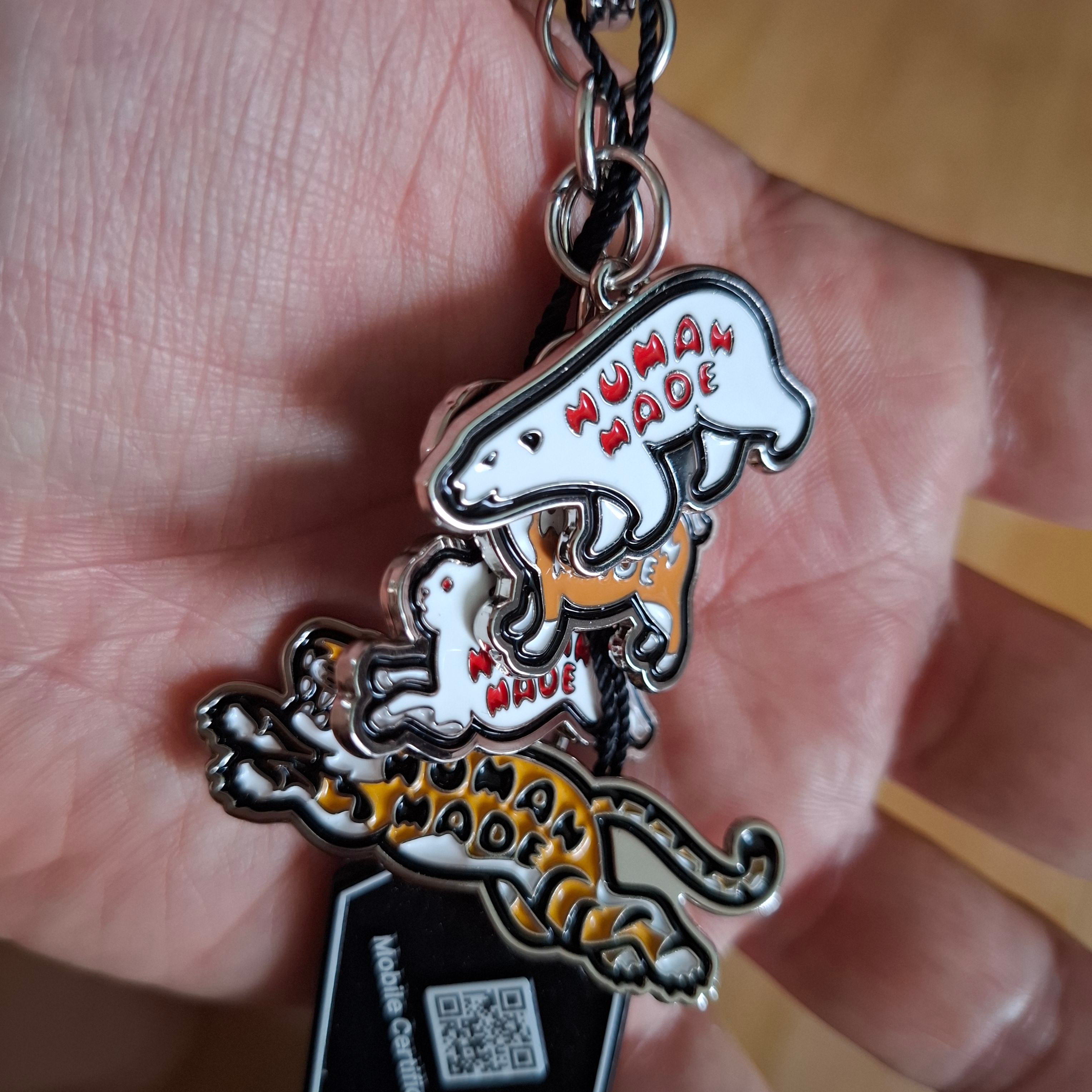 Human Made Animal Heart Keyring Silver Red 착용 스타일