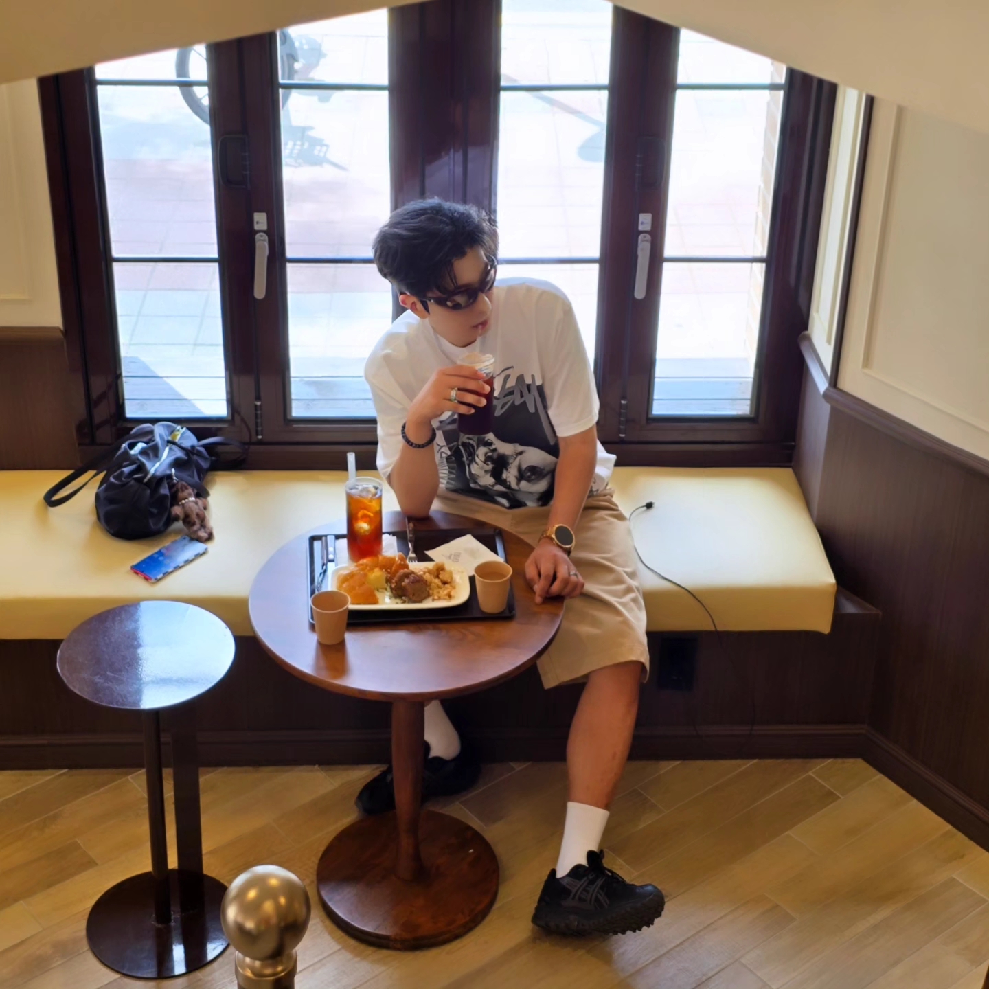 Stussy x Goldie Metalheadz 30 T-Shirt White, Asics Gel-Sonoma 15-50 Black Obsidian Grey 착용 스타일 - 2