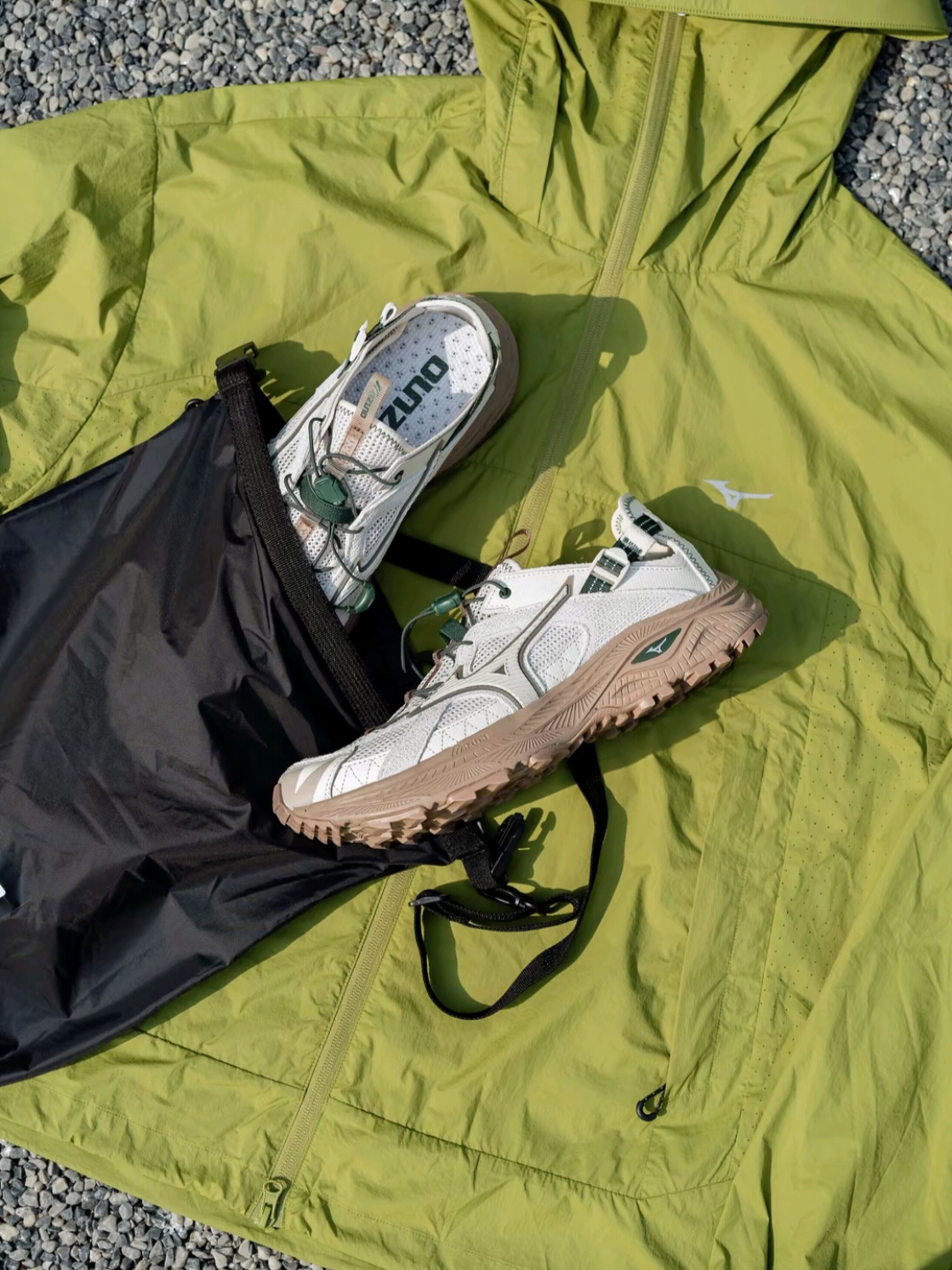 Mizuno Racer Trail SE Beige Green 착용 스타일