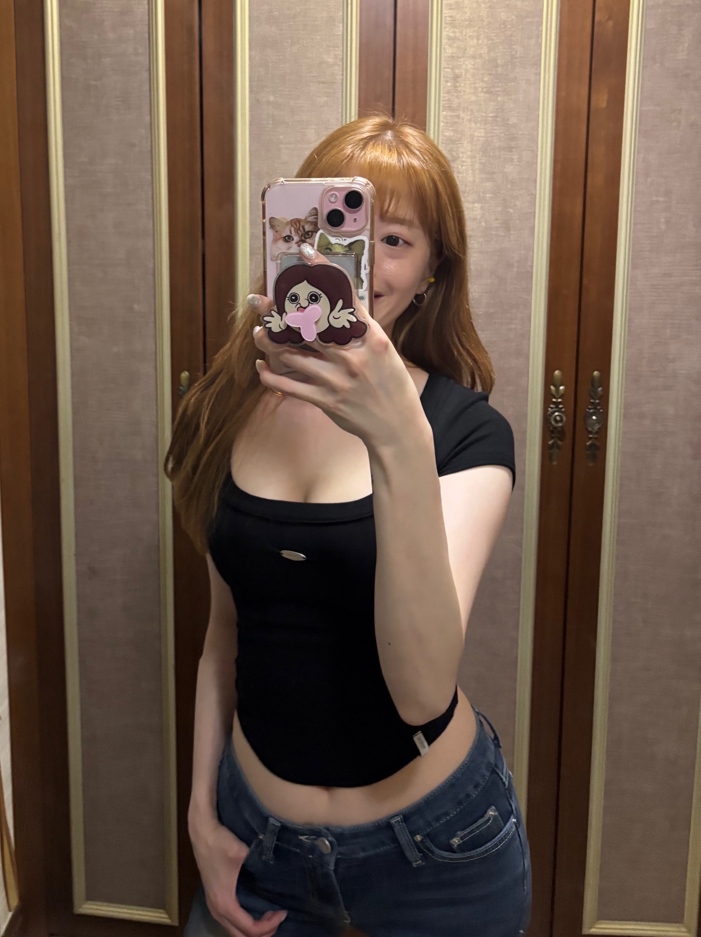Oofos OOriginal Black 착용 스타일 - 2
