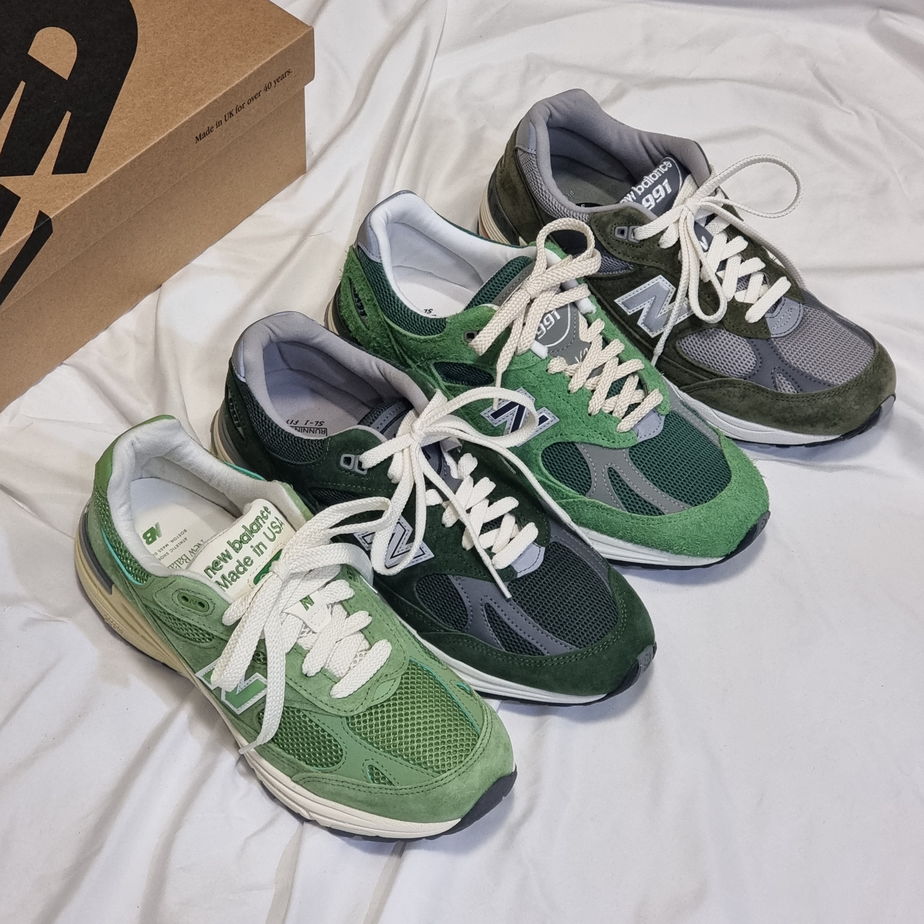New Balance 991v2 Made in UK Mineral Green Comfrey, New Balance 991v2 Made in UK Kombu Green 착용 스타일 - 1