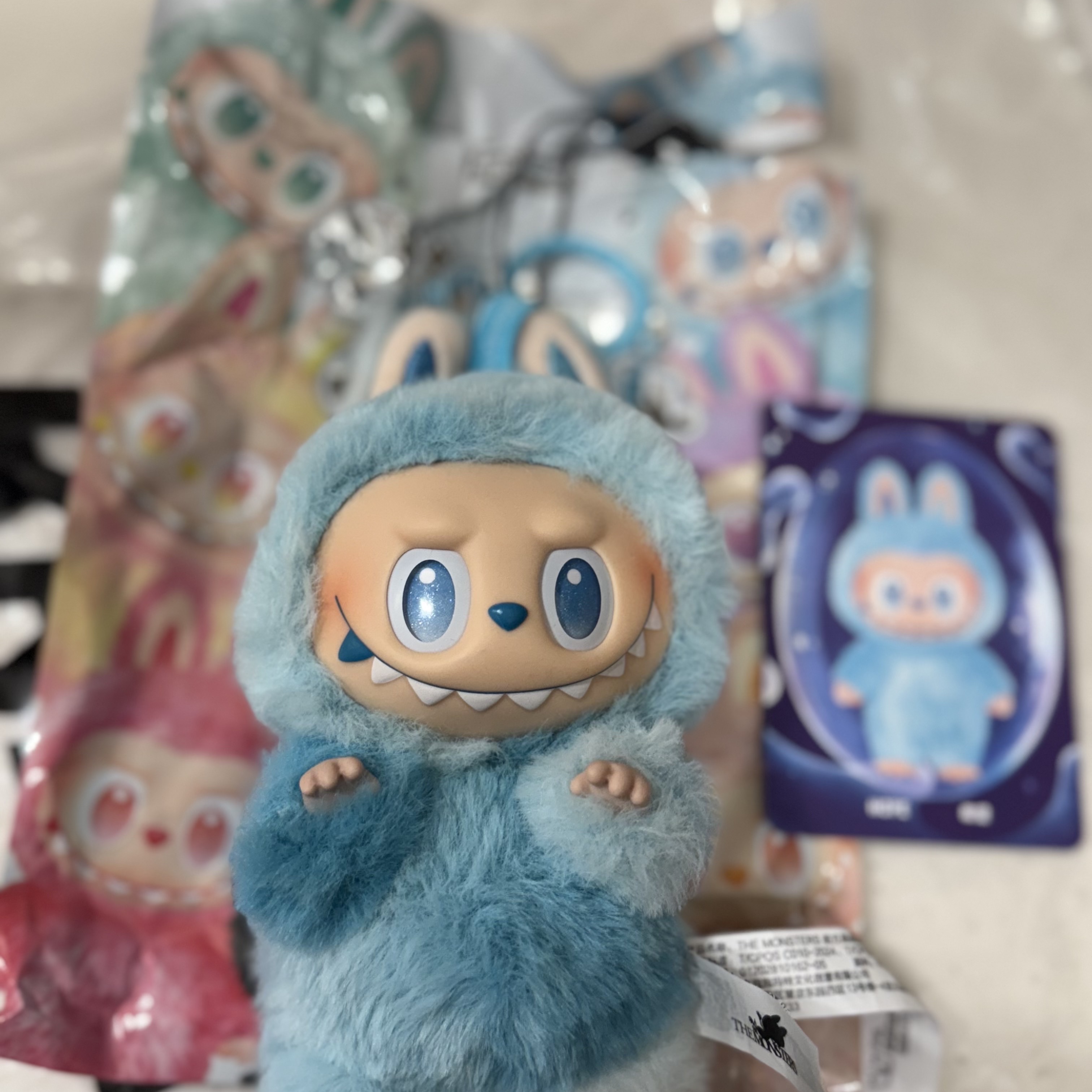 Pop Mart Labubu The Monsters Highlight Series Hope Keyring (Opened Case) 착용 스타일 - 1