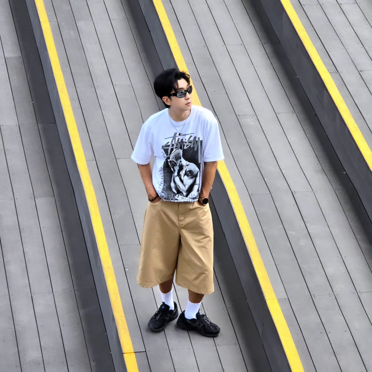 Stussy x Goldie Metalheadz 30 T-Shirt White, Asics Gel-Sonoma 15-50 Black Obsidian Grey 착용 스타일 - 2