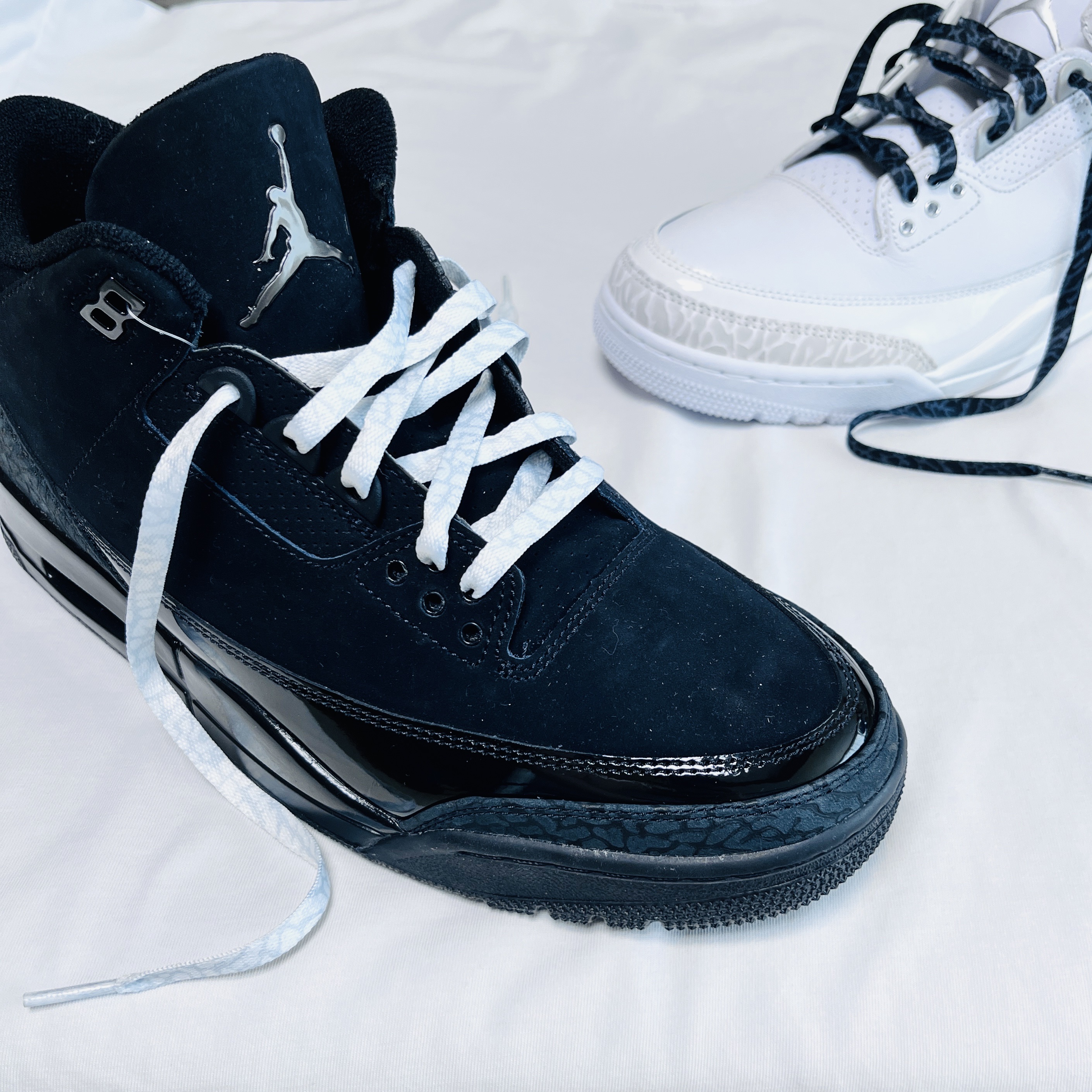 Jordan 3 Retro White and Silver, Jordan 3 Retro Black Cat 2025 착용 스타일 - 2