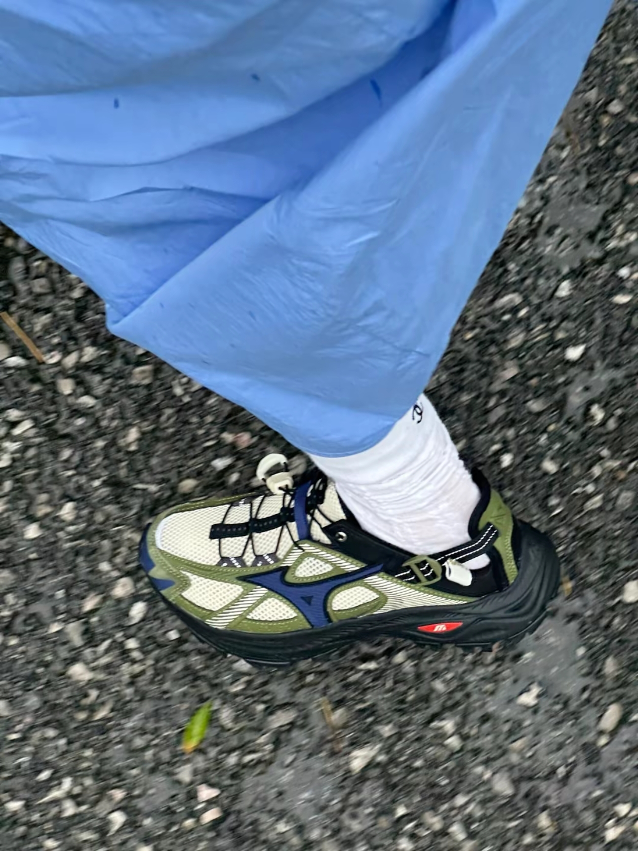 Mizuno Racer Trail SE Khaki 착용 스타일