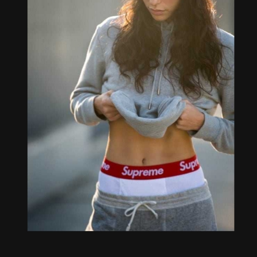 Supreme Hanes Boxer Briefs Black (4 Pack), Supreme Hanes Boxer Briefs White (4 Pack) 착용 스타일 - 9